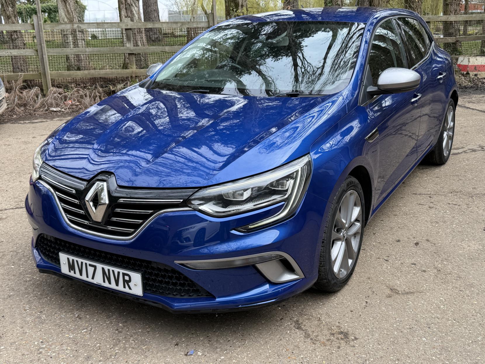 Renault Megane 1.2 TCe GT Line Nav Hatchback 5dr Petrol Manual Euro 6 (s/s) (130 ps)