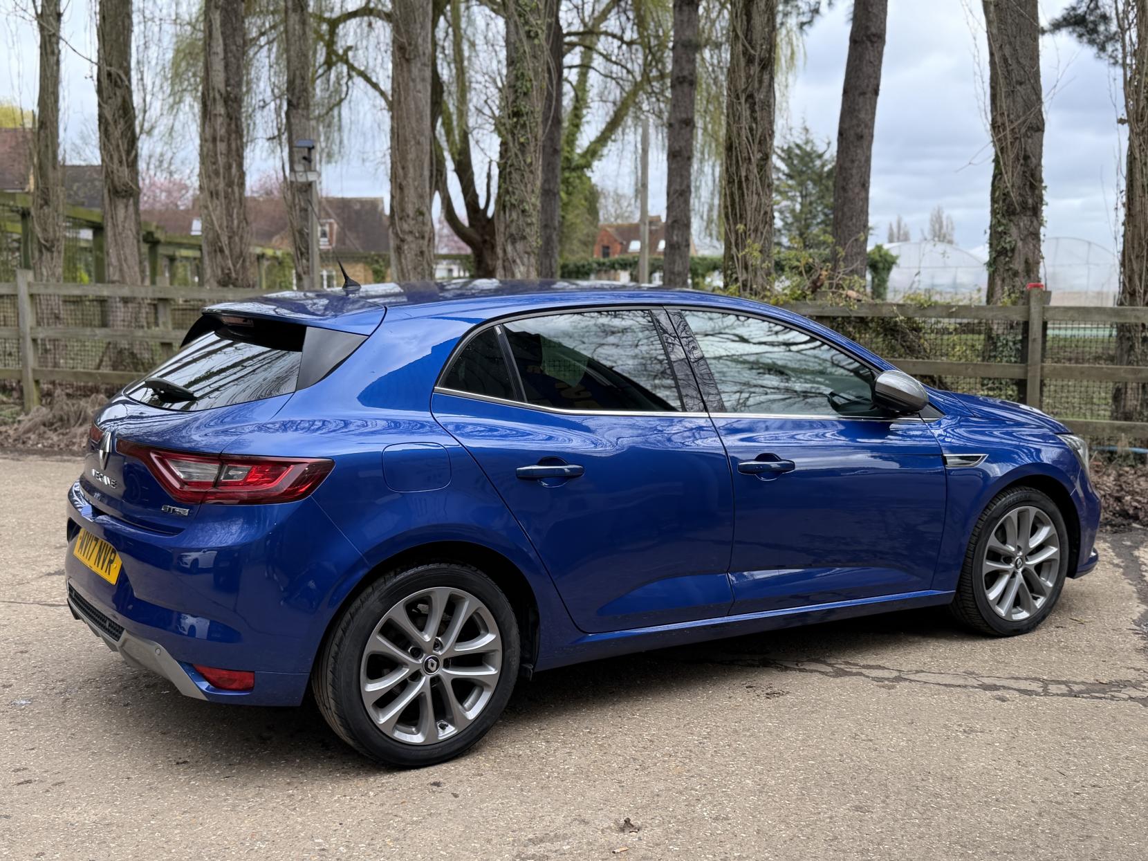 Renault Megane 1.2 TCe GT Line Nav Hatchback 5dr Petrol Manual Euro 6 (s/s) (130 ps)