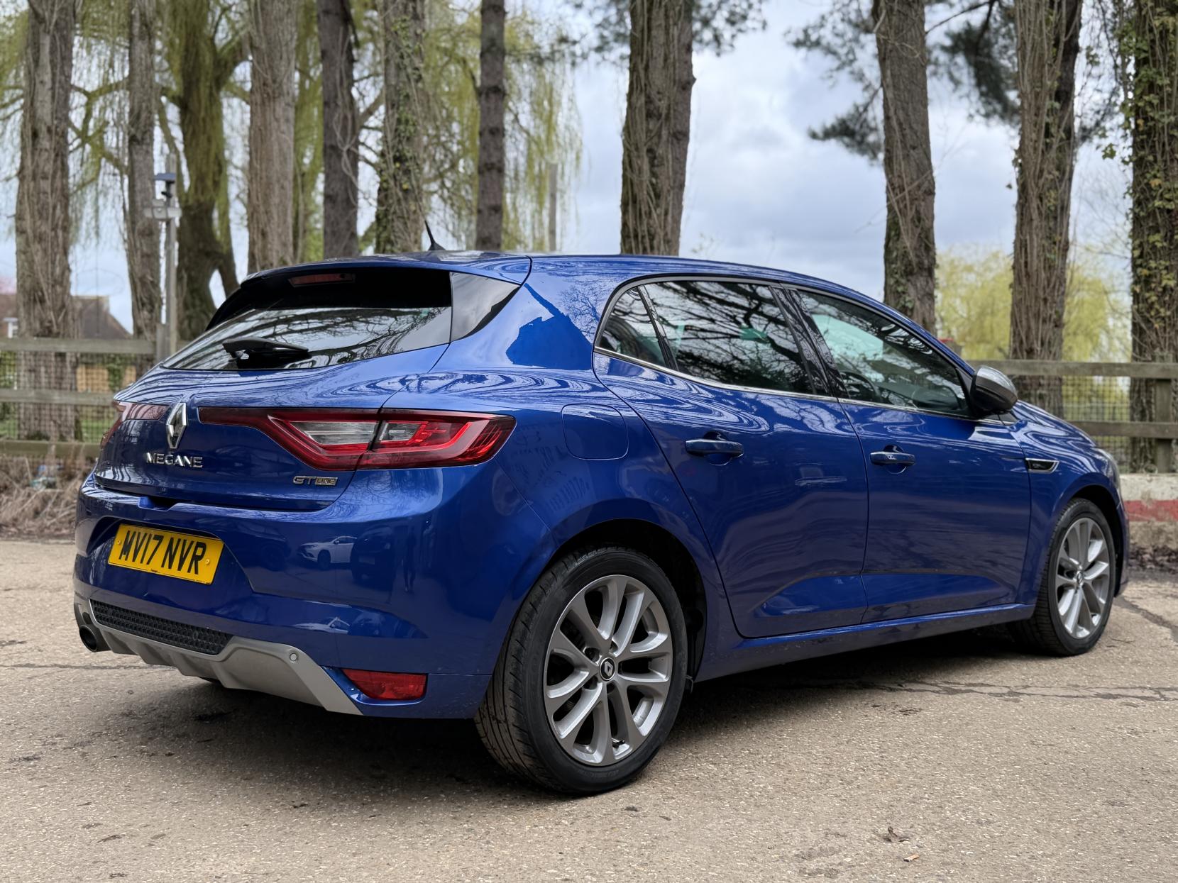 Renault Megane 1.2 TCe GT Line Nav Hatchback 5dr Petrol Manual Euro 6 (s/s) (130 ps)