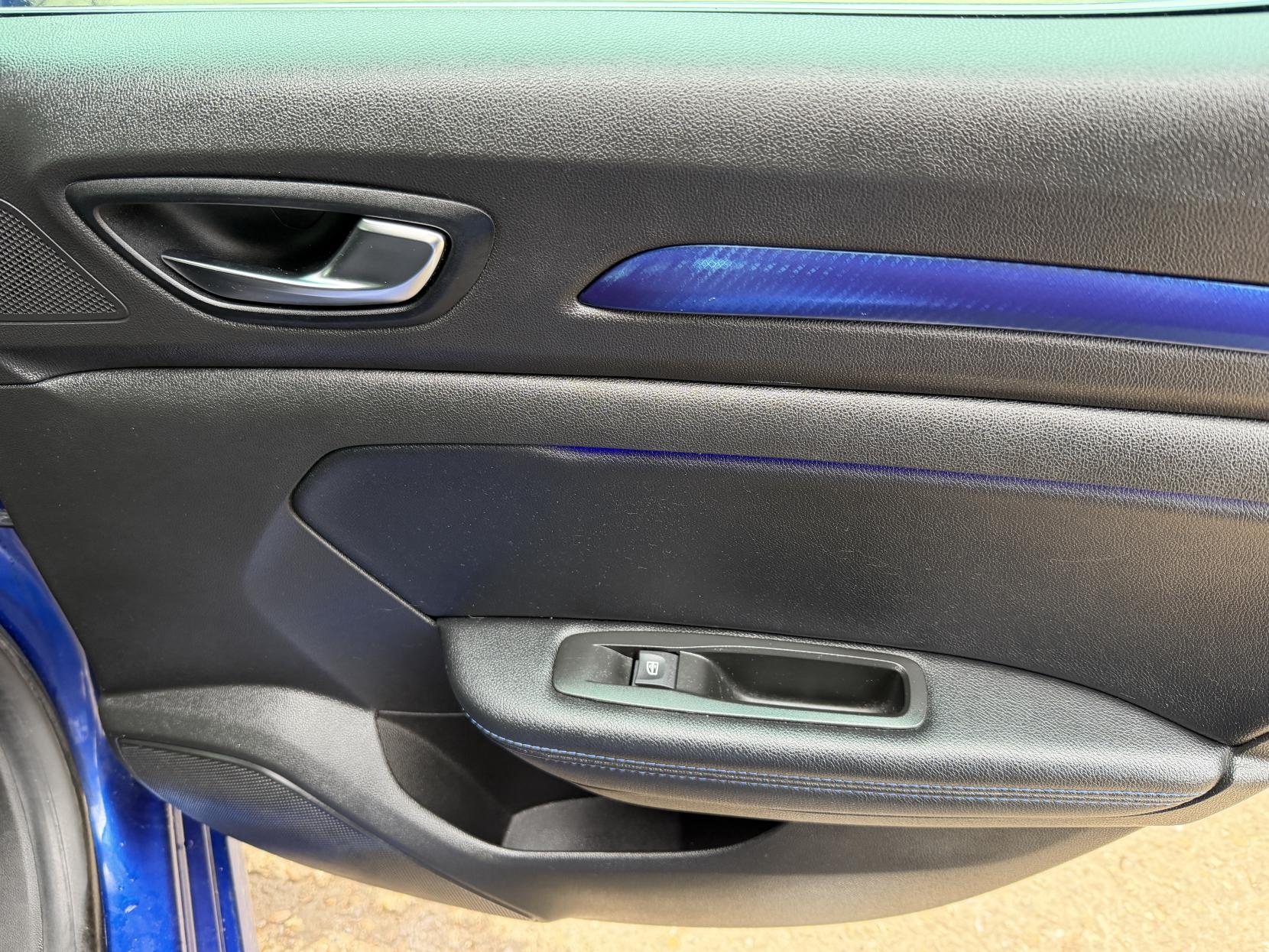 Renault Megane 1.2 TCe GT Line Nav Hatchback 5dr Petrol Manual Euro 6 (s/s) (130 ps)