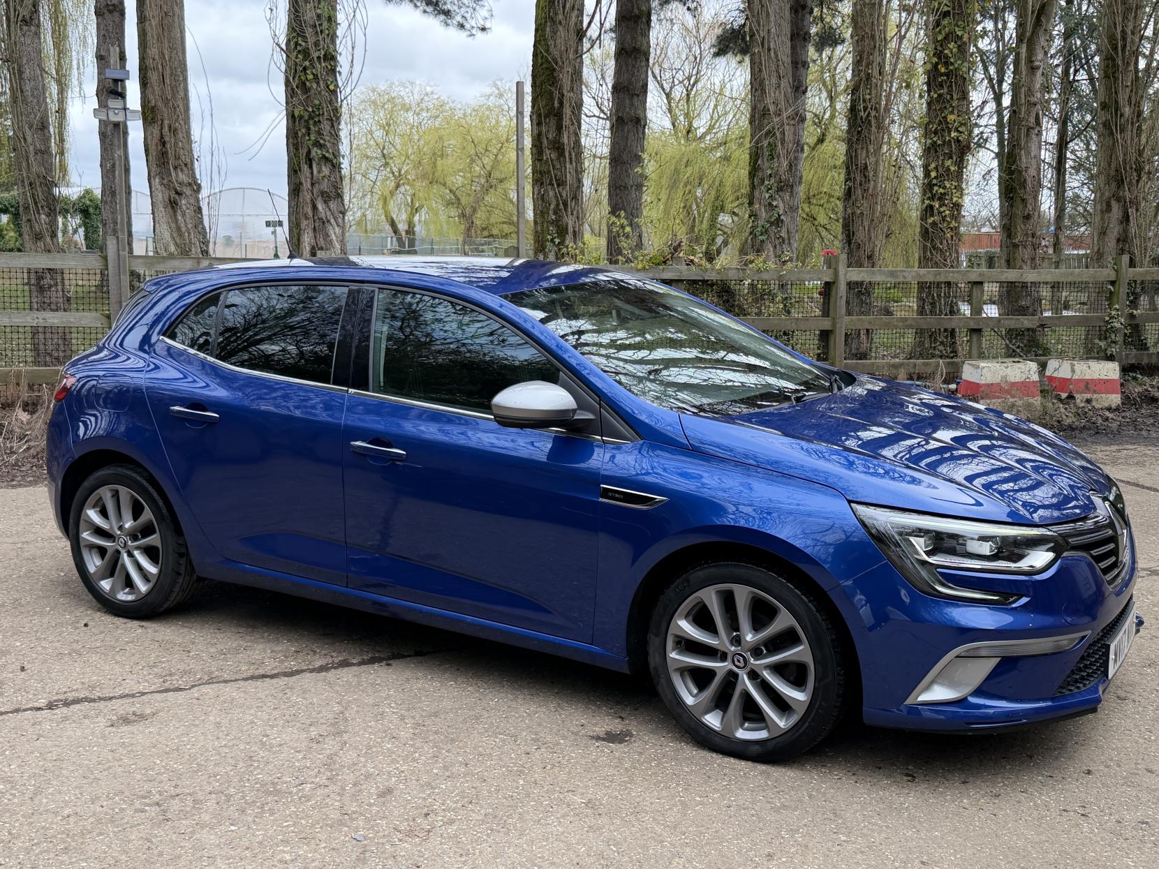 Renault Megane 1.2 TCe GT Line Nav Hatchback 5dr Petrol Manual Euro 6 (s/s) (130 ps)