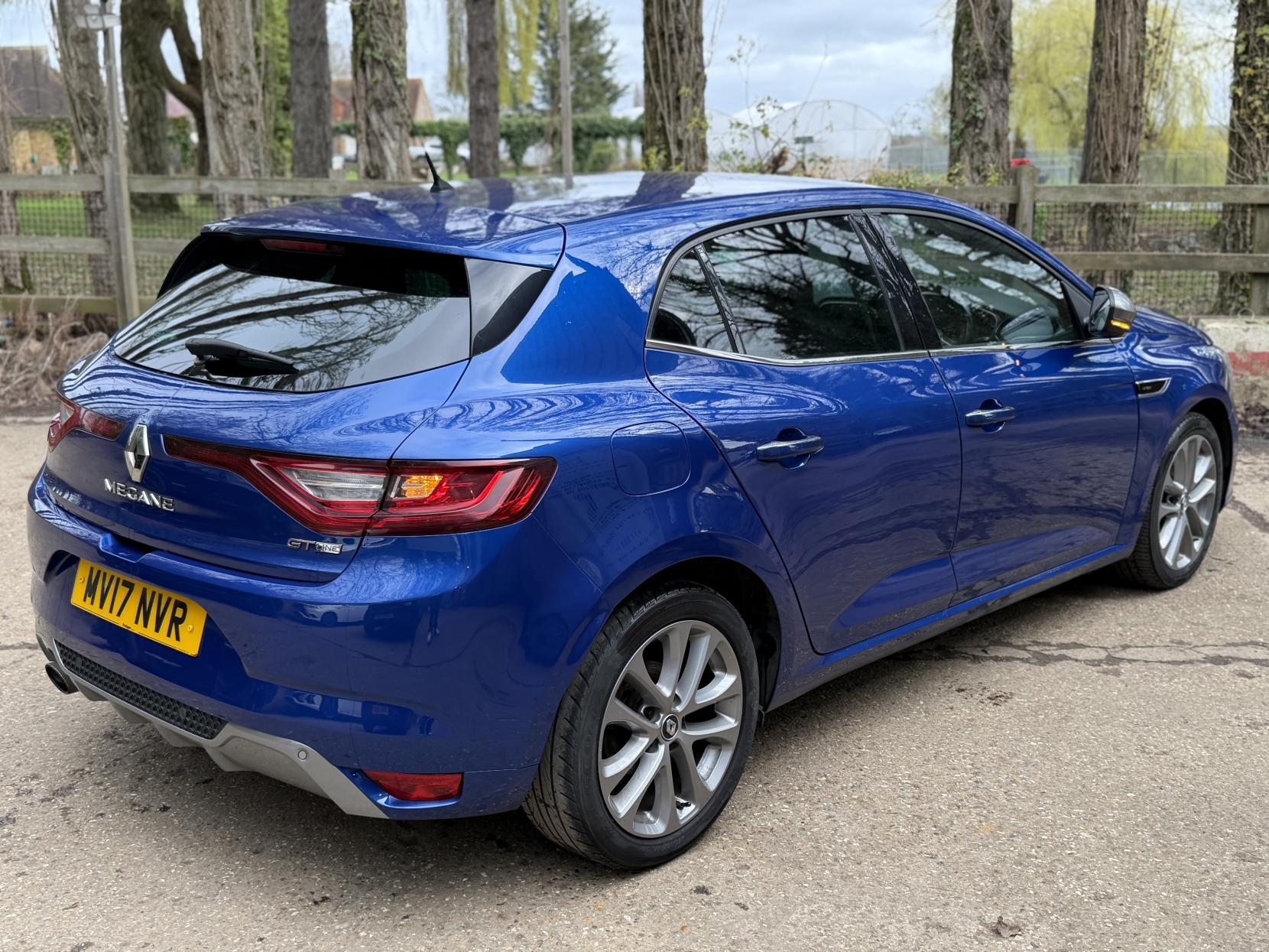 Renault Megane 1.2 TCe GT Line Nav Hatchback 5dr Petrol Manual Euro 6 (s/s) (130 ps)