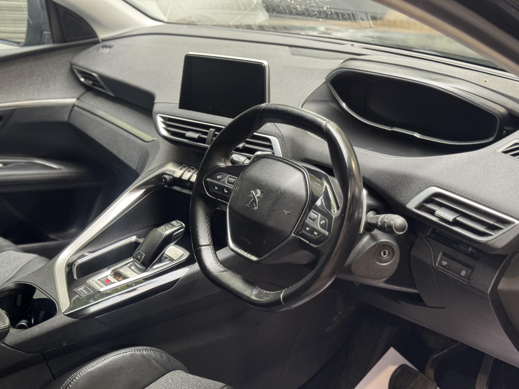 Peugeot 3008 1.2 PureTech Allure SUV 5dr Petrol EAT Euro 6 (s/s) (130 ps)