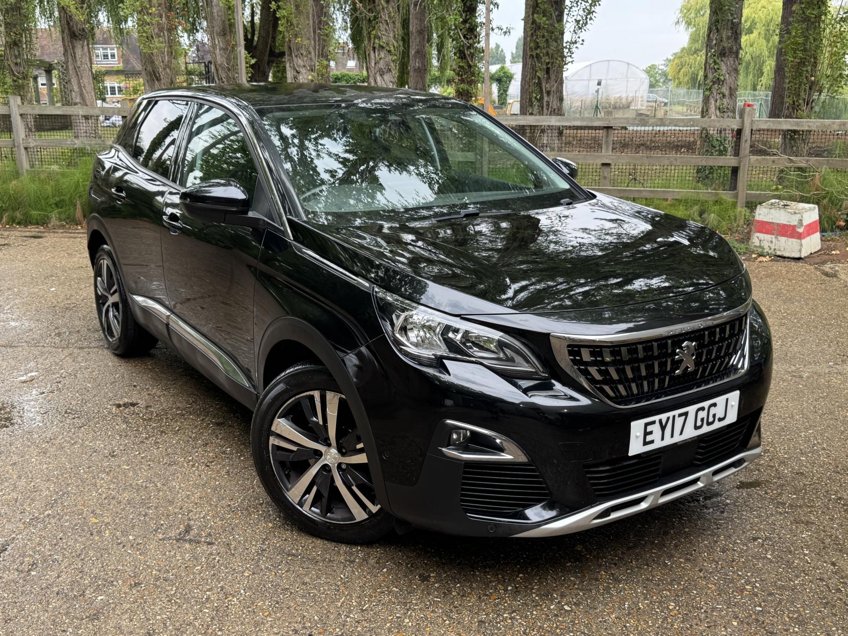 Peugeot 3008 1.2 PureTech Allure SUV 5dr Petrol EAT Euro 6 (s/s) (130 ps)