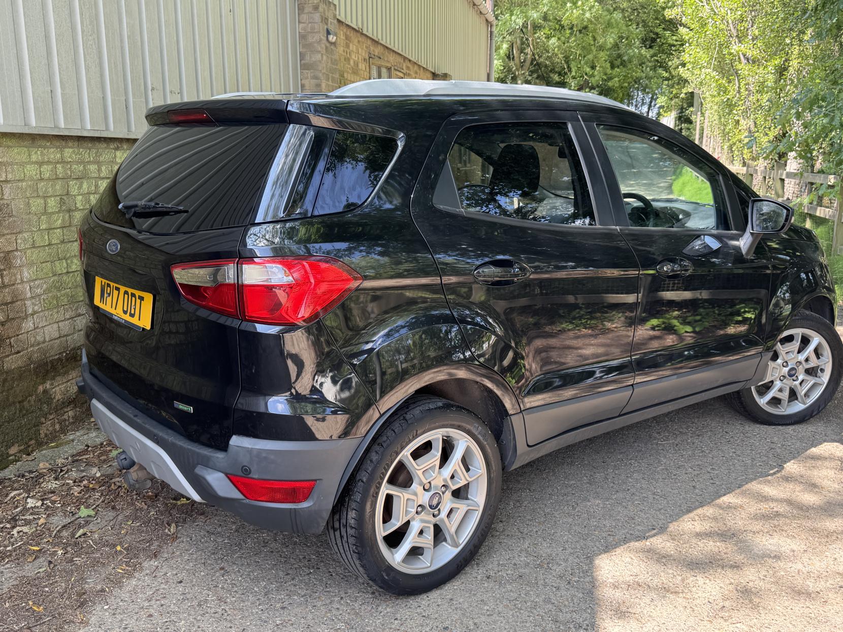 Ford EcoSport 1.0T EcoBoost Titanium SUV 5dr Petrol Manual 2WD Euro 5 (s/s) (125 ps)