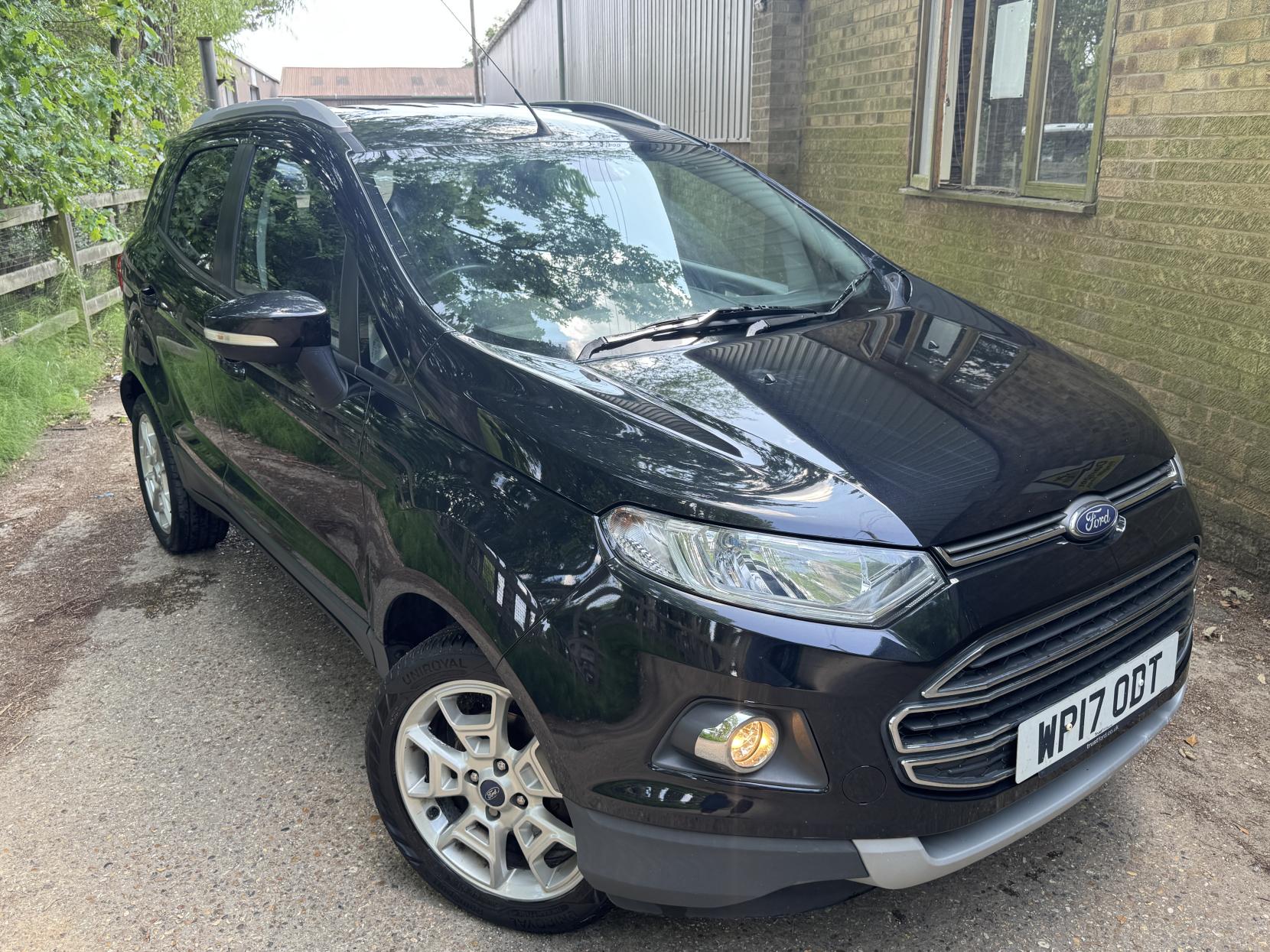 Ford EcoSport 1.0T EcoBoost Titanium SUV 5dr Petrol Manual 2WD Euro 5 (s/s) (125 ps)