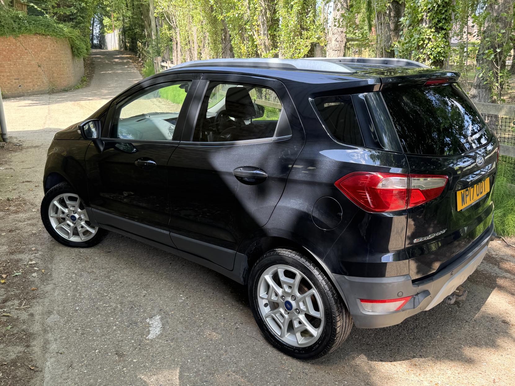 Ford EcoSport 1.0T EcoBoost Titanium SUV 5dr Petrol Manual 2WD Euro 5 (s/s) (125 ps)