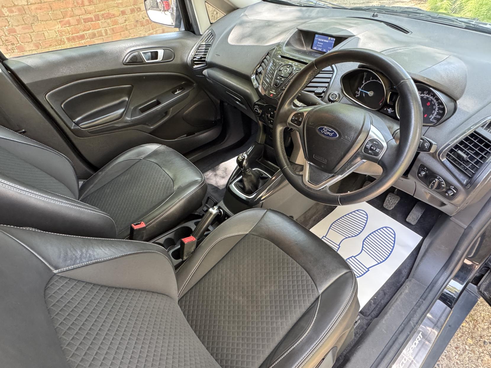 Ford EcoSport 1.0T EcoBoost Titanium SUV 5dr Petrol Manual 2WD Euro 5 (s/s) (125 ps)