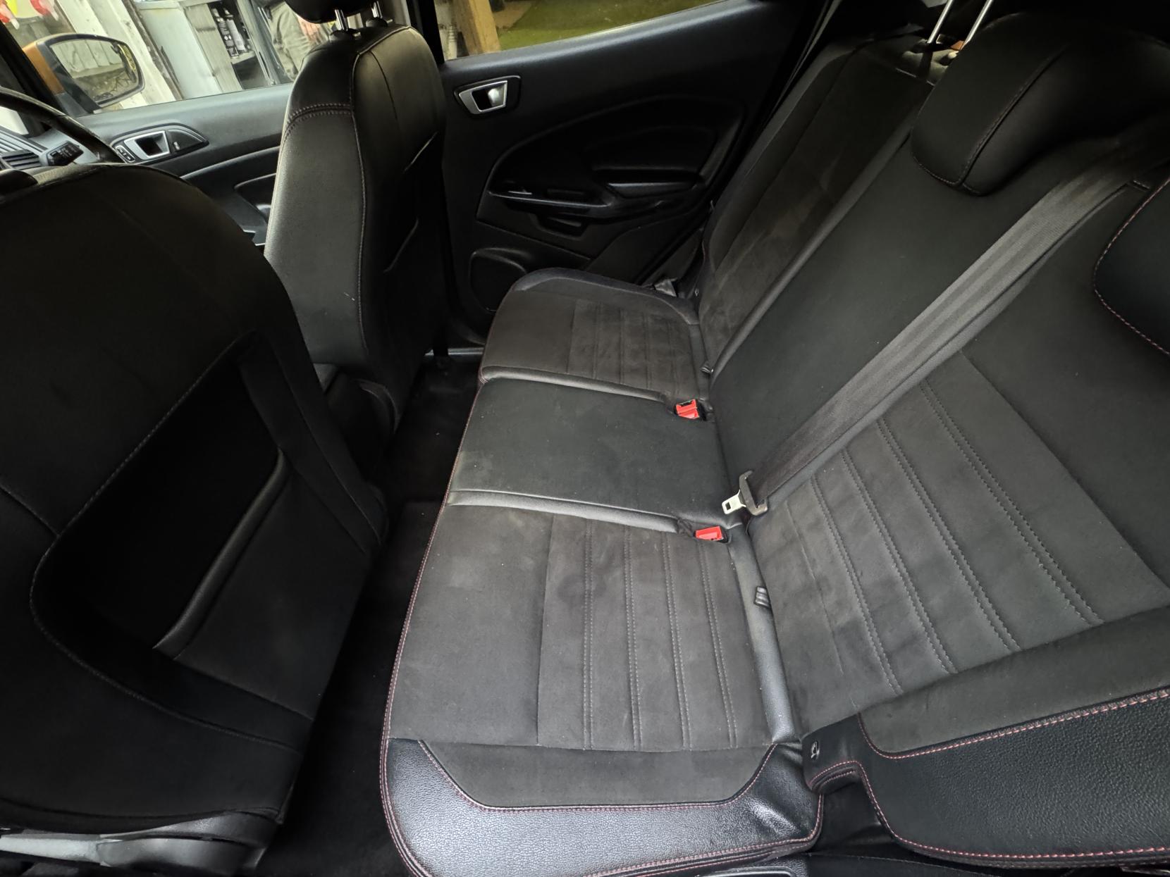 Ford EcoSport 1.0T EcoBoost ST-Line SUV 5dr Petrol Manual Euro 6 (s/s) (140 ps)