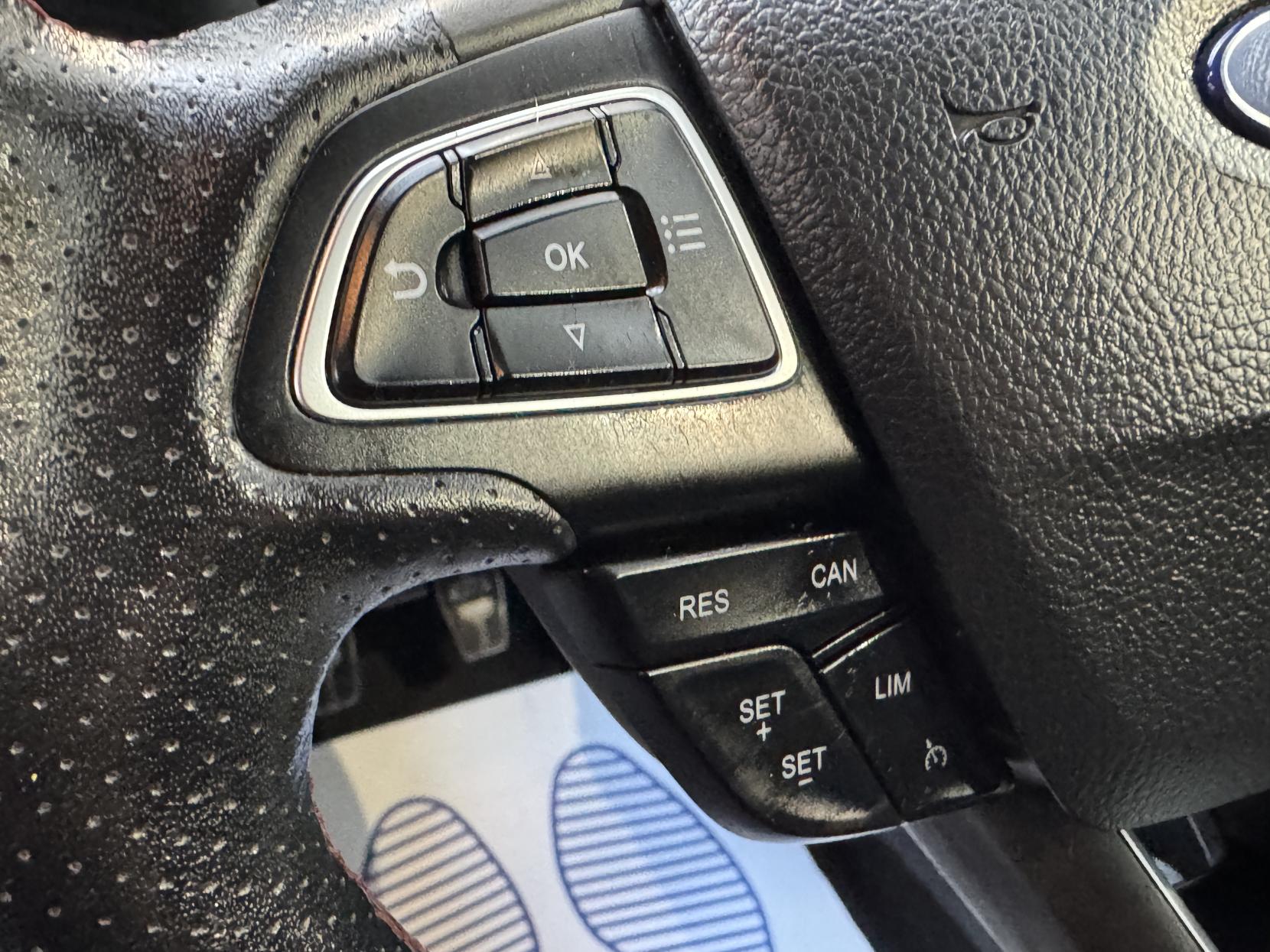 Ford EcoSport 1.0T EcoBoost ST-Line SUV 5dr Petrol Manual Euro 6 (s/s) (140 ps)