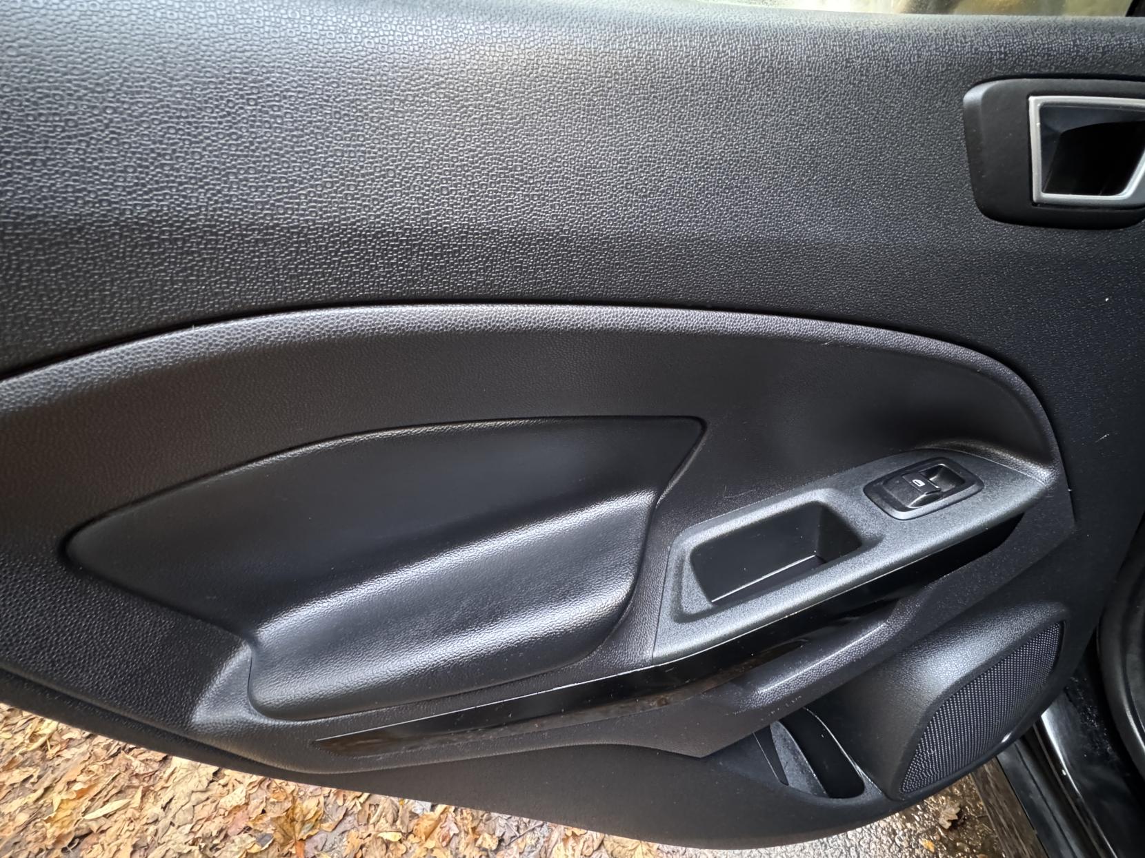 Ford EcoSport 1.0T EcoBoost ST-Line SUV 5dr Petrol Manual Euro 6 (s/s) (140 ps)