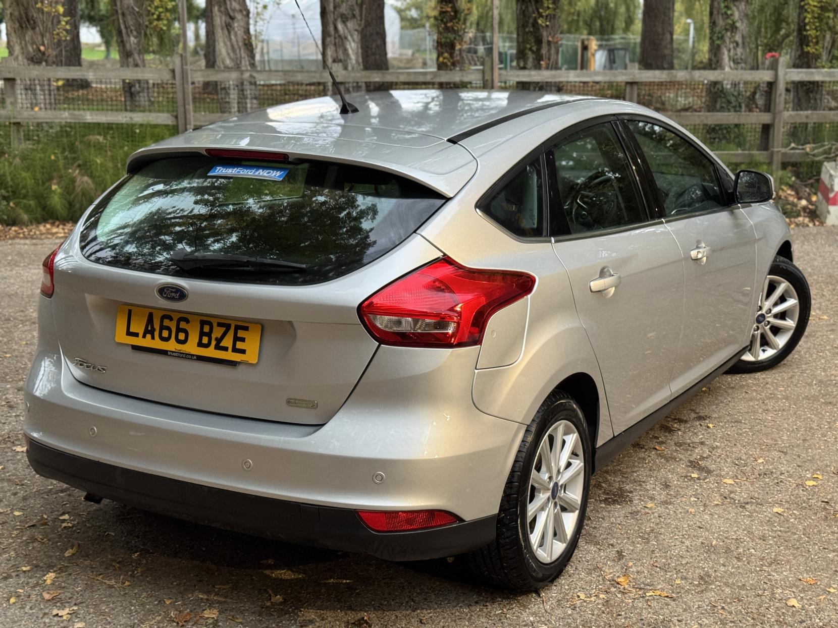 Ford Focus 1.0T EcoBoost Titanium Hatchback 5dr Petrol Manual Euro 6 (s/s) (125 ps)