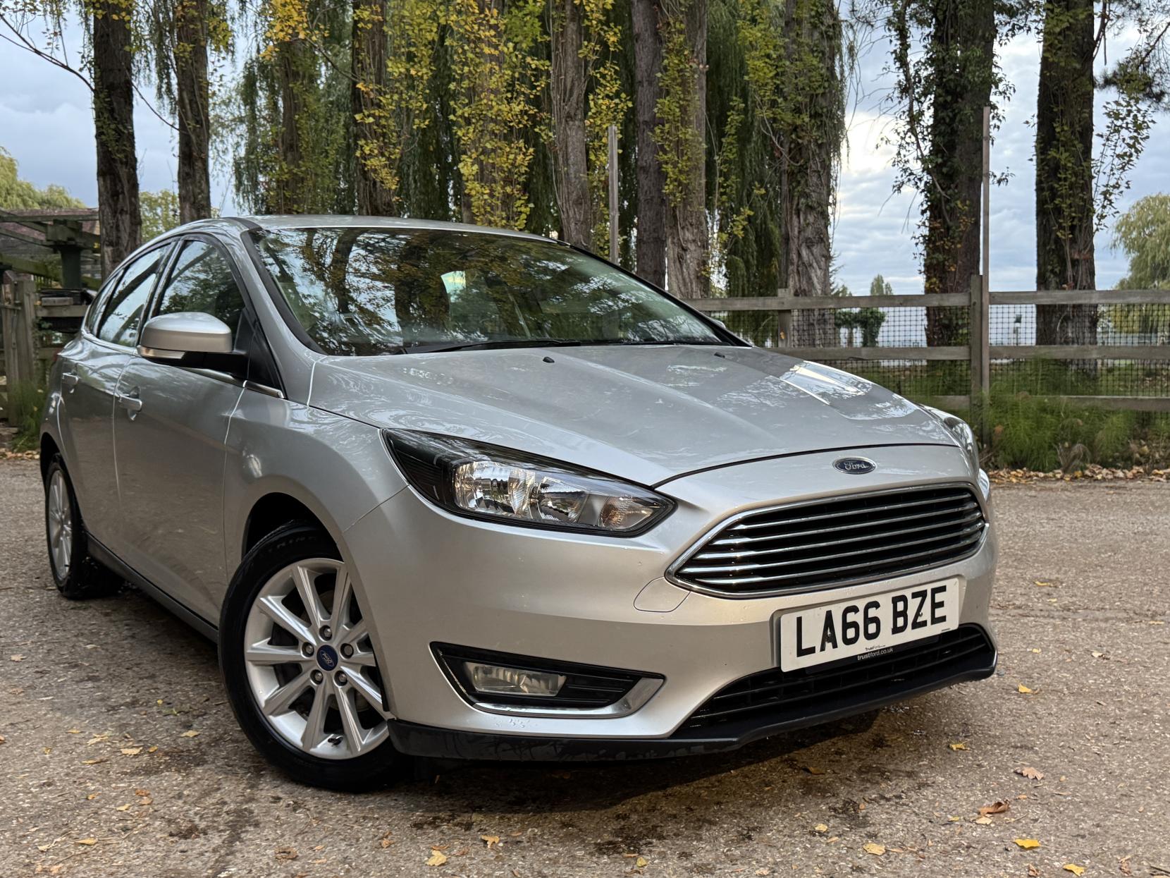 Ford Focus 1.0T EcoBoost Titanium Hatchback 5dr Petrol Manual Euro 6 (s/s) (125 ps)