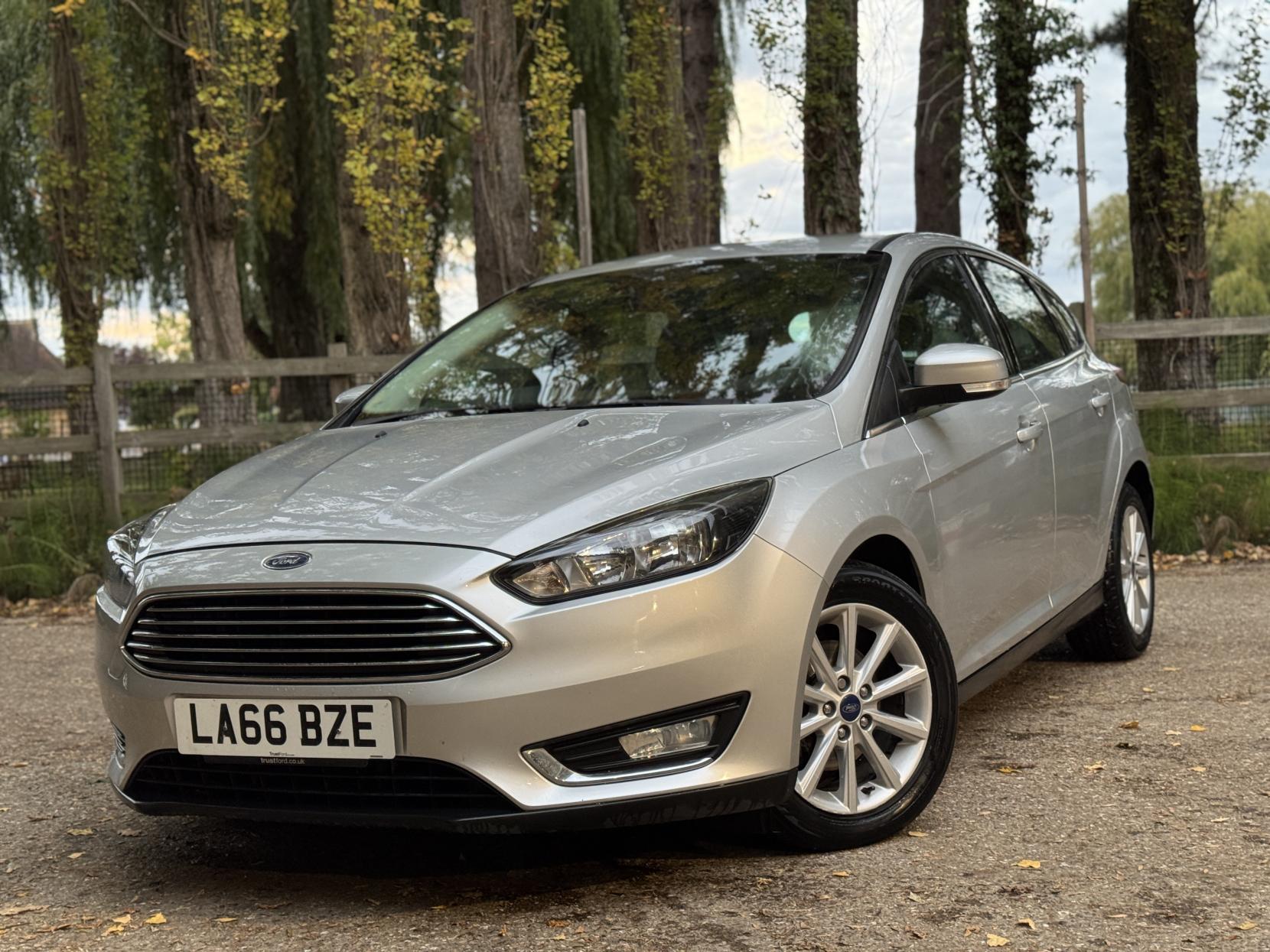 Ford Focus 1.0T EcoBoost Titanium Hatchback 5dr Petrol Manual Euro 6 (s/s) (125 ps)