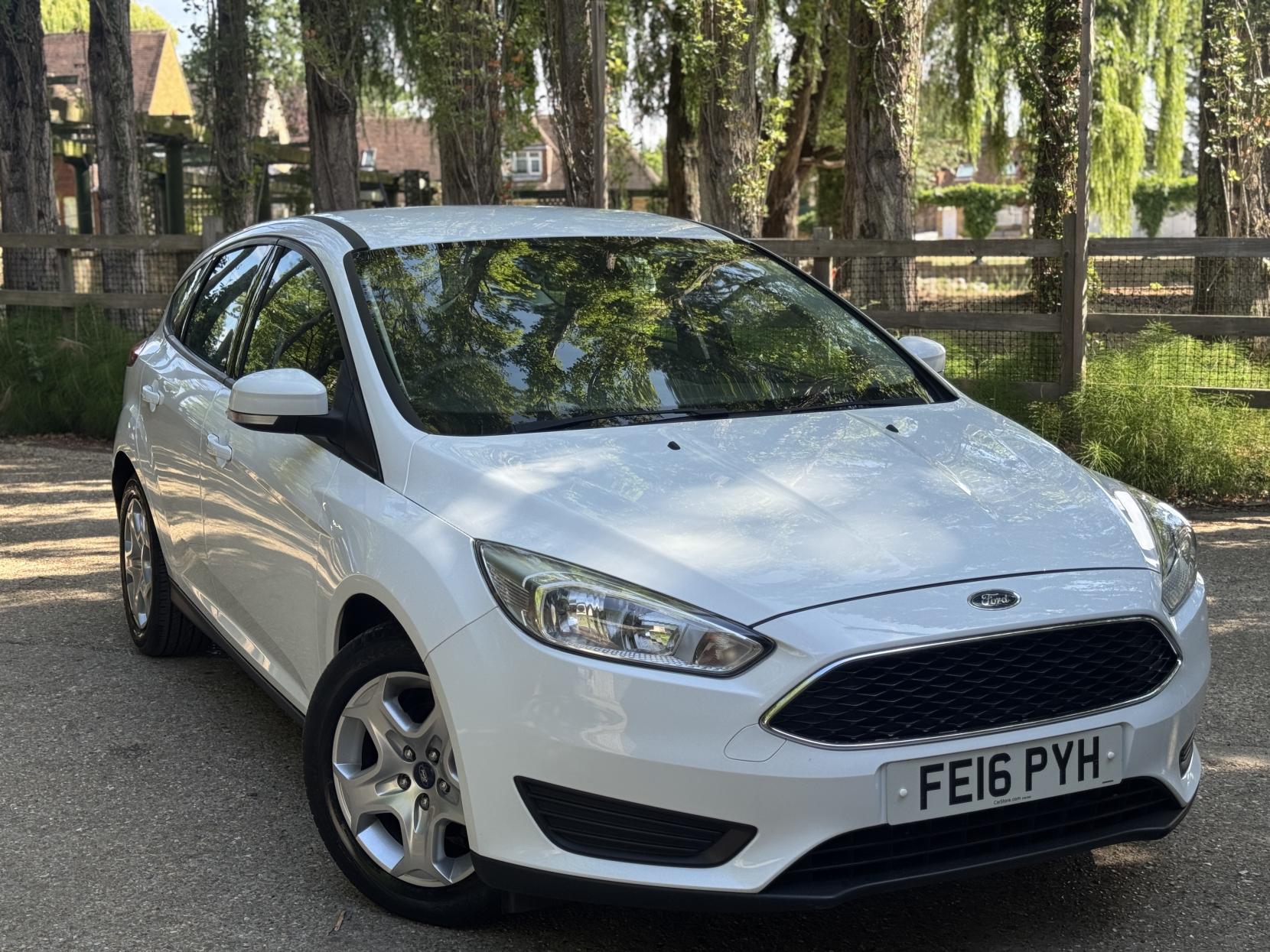 Ford Focus 1.0T EcoBoost 99g Style Hatchback 5dr Petrol Manual Euro 6 (s/s) (100 ps)