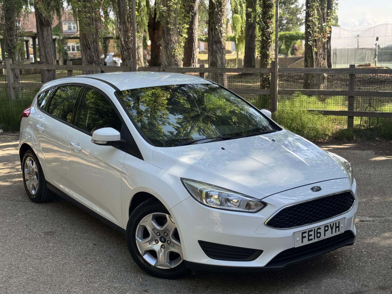 Ford Focus 1.0T EcoBoost 99g Style Hatchback 5dr Petrol Manual Euro 6 (s/s) (100 ps)