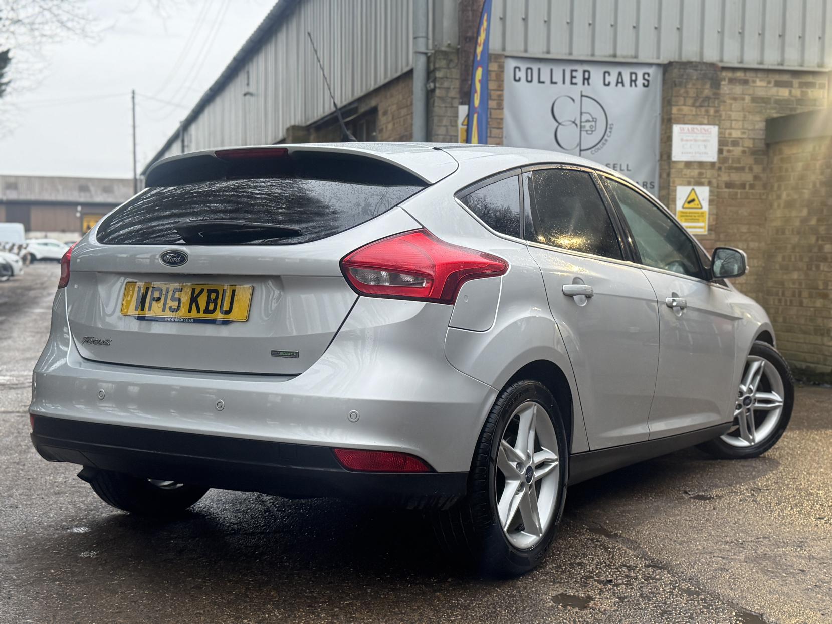 Ford Focus 1.0T EcoBoost Titanium Hatchback 5dr Petrol Manual Euro 6 (s/s) (125 ps)