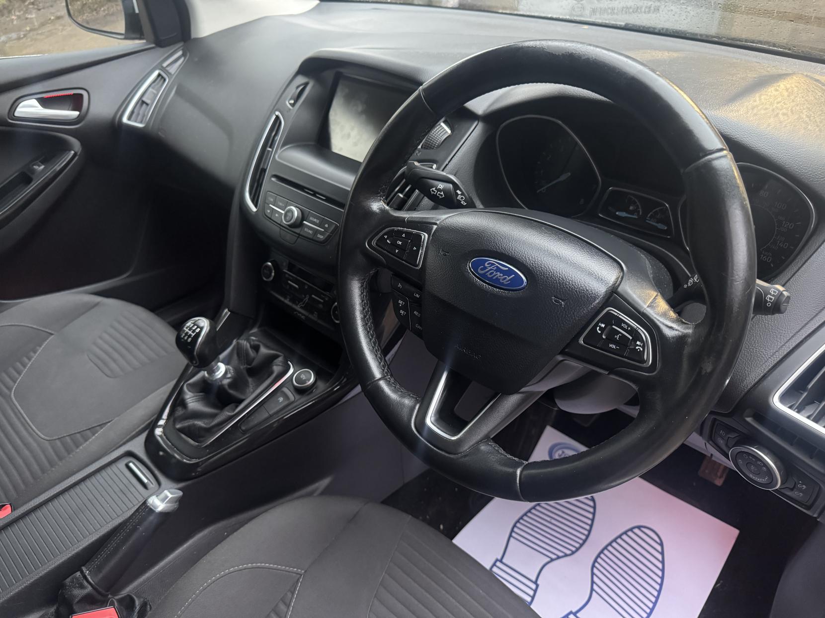 Ford Focus 1.0T EcoBoost Titanium Hatchback 5dr Petrol Manual Euro 6 (s/s) (125 ps)