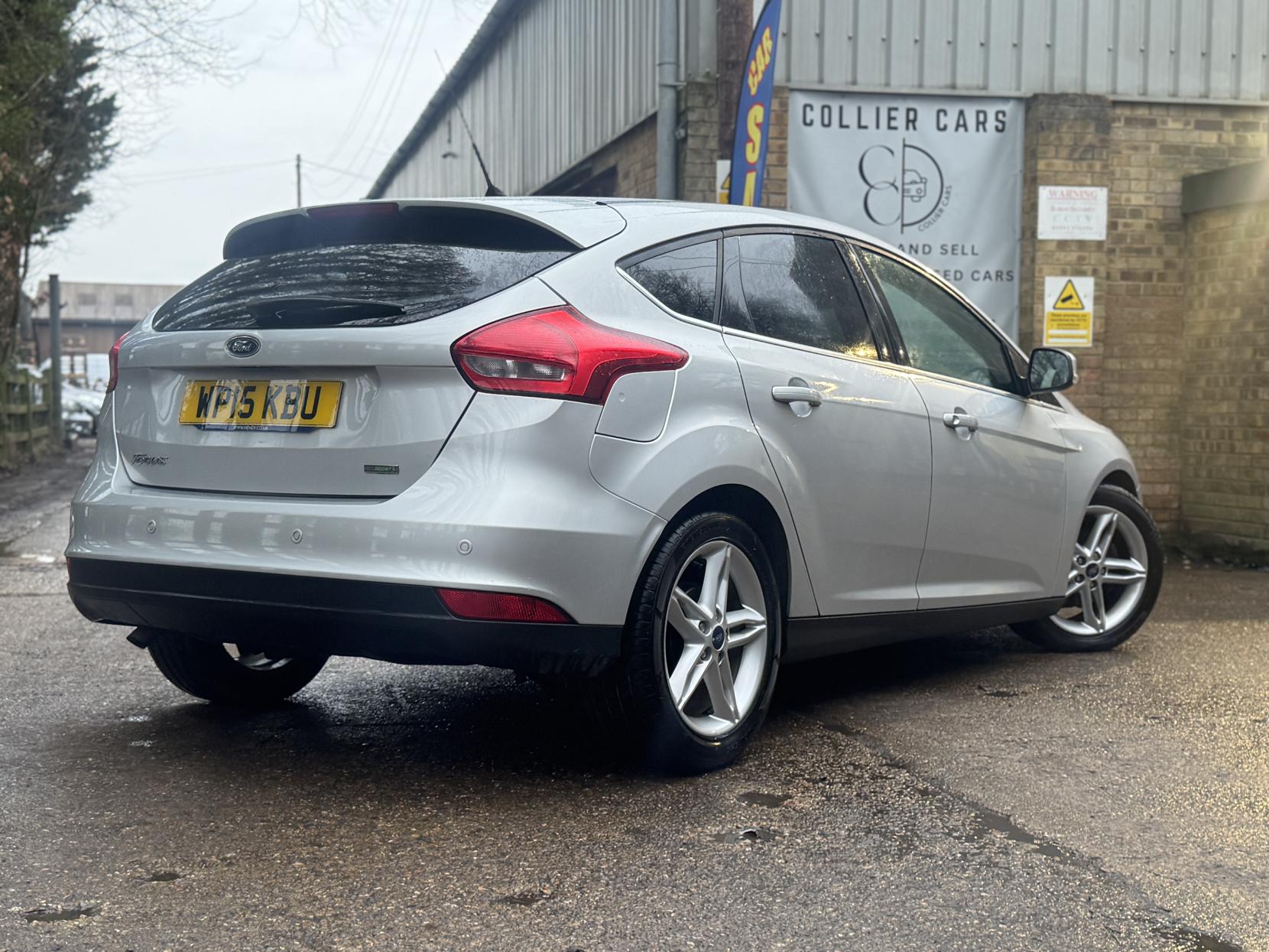 Ford Focus 1.0T EcoBoost Titanium Hatchback 5dr Petrol Manual Euro 6 (s/s) (125 ps)