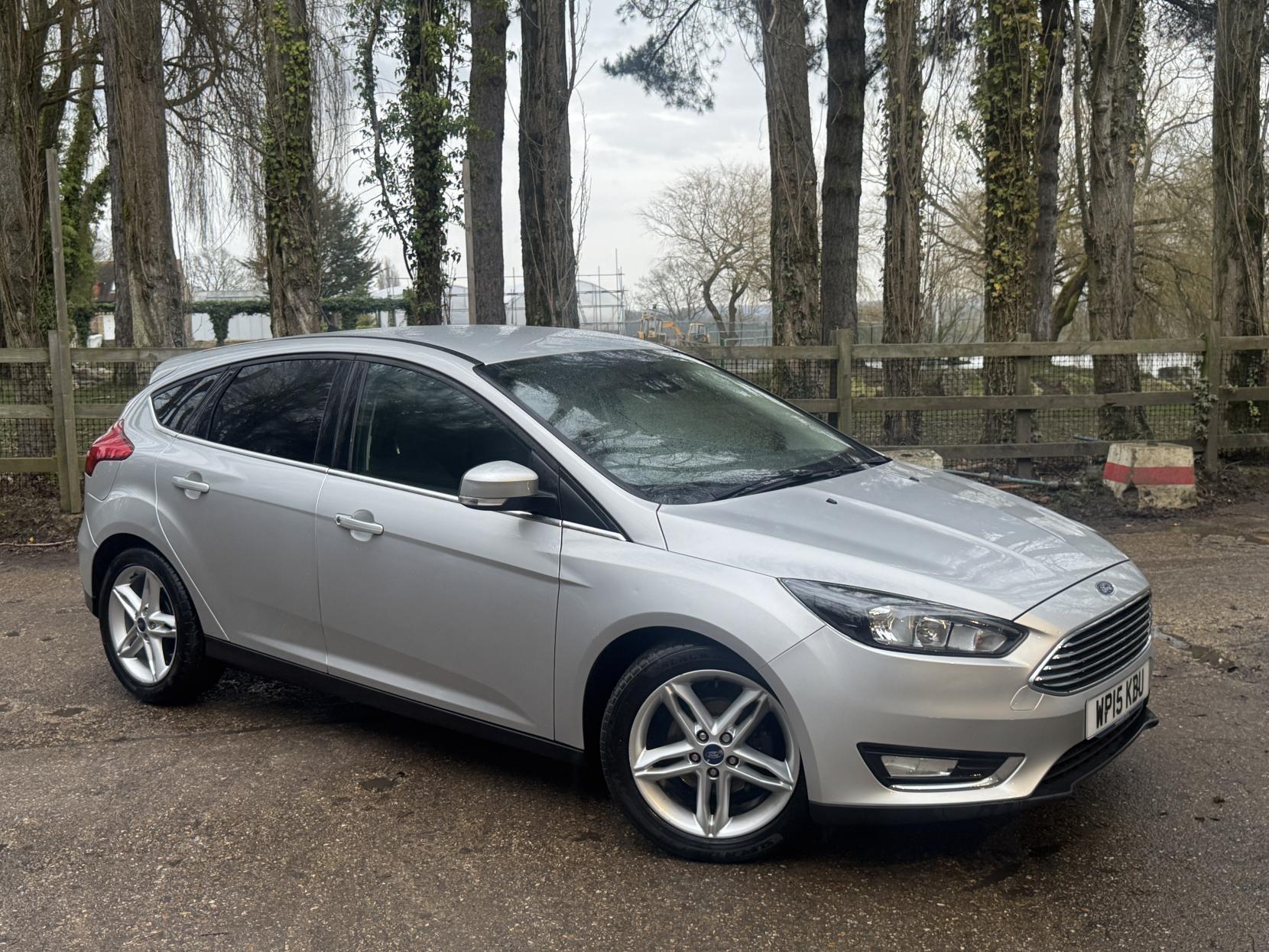 Ford Focus 1.0T EcoBoost Titanium Hatchback 5dr Petrol Manual Euro 6 (s/s) (125 ps)