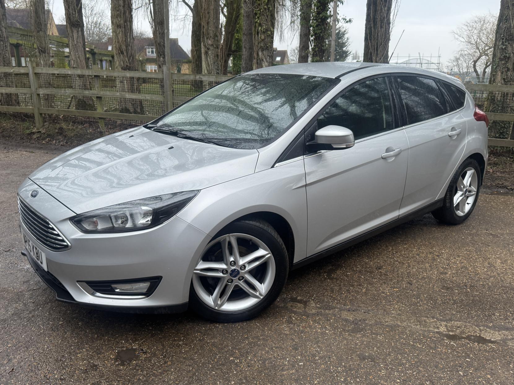 Ford Focus 1.0T EcoBoost Titanium Hatchback 5dr Petrol Manual Euro 6 (s/s) (125 ps)