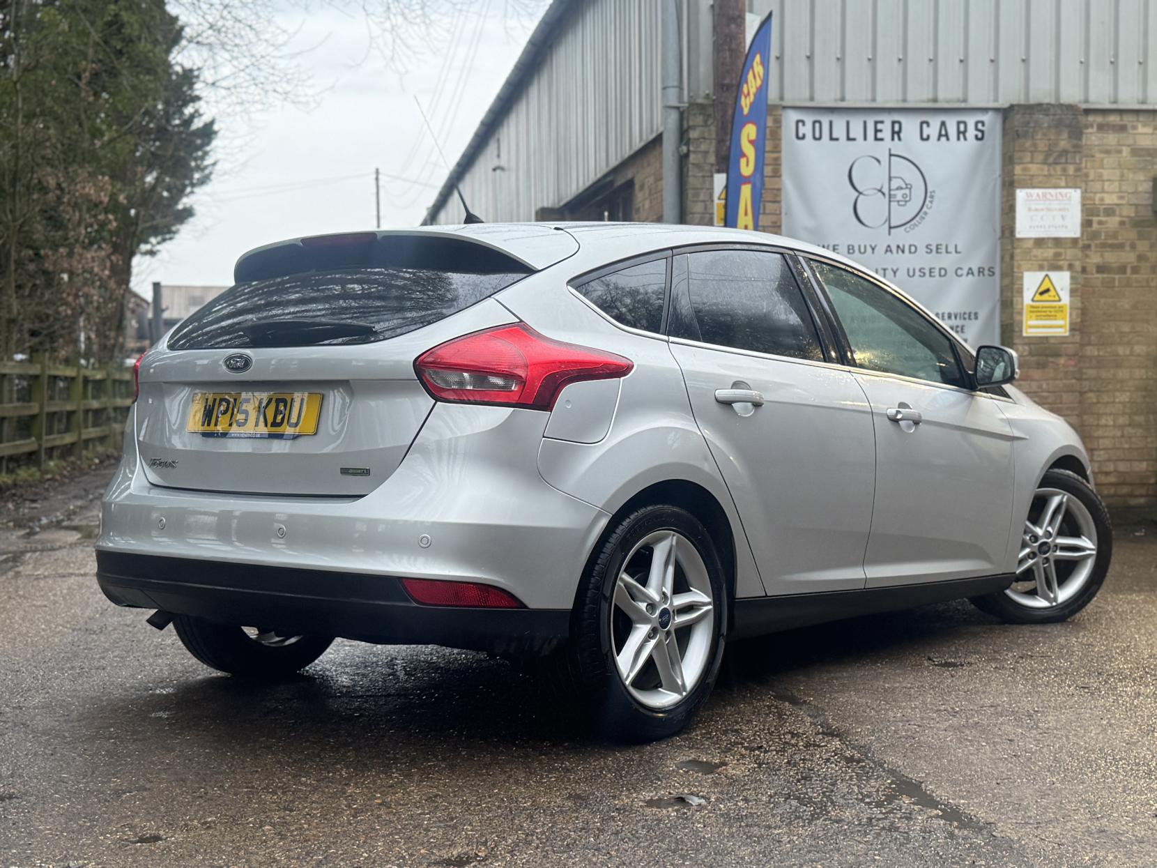 Ford Focus 1.0T EcoBoost Titanium Hatchback 5dr Petrol Manual Euro 6 (s/s) (125 ps)