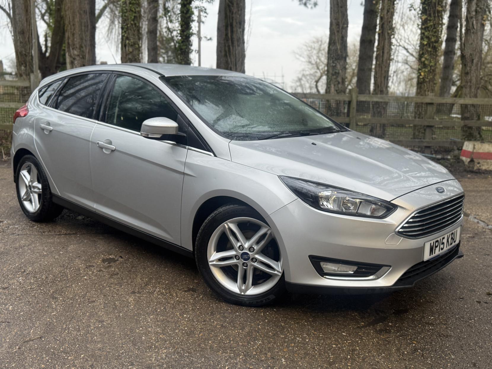 Ford Focus 1.0T EcoBoost Titanium Hatchback 5dr Petrol Manual Euro 6 (s/s) (125 ps)