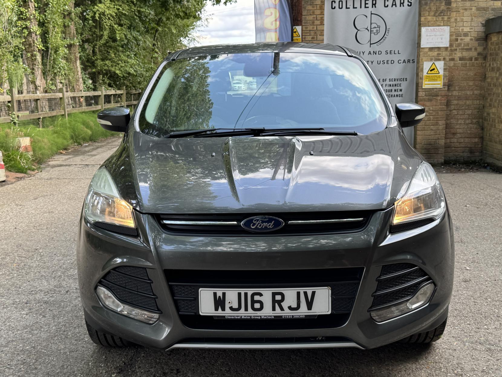 Ford Kuga 2.0 TDCi Zetec SUV 5dr Diesel Powershift AWD Euro 6 (s/s) (150 ps)