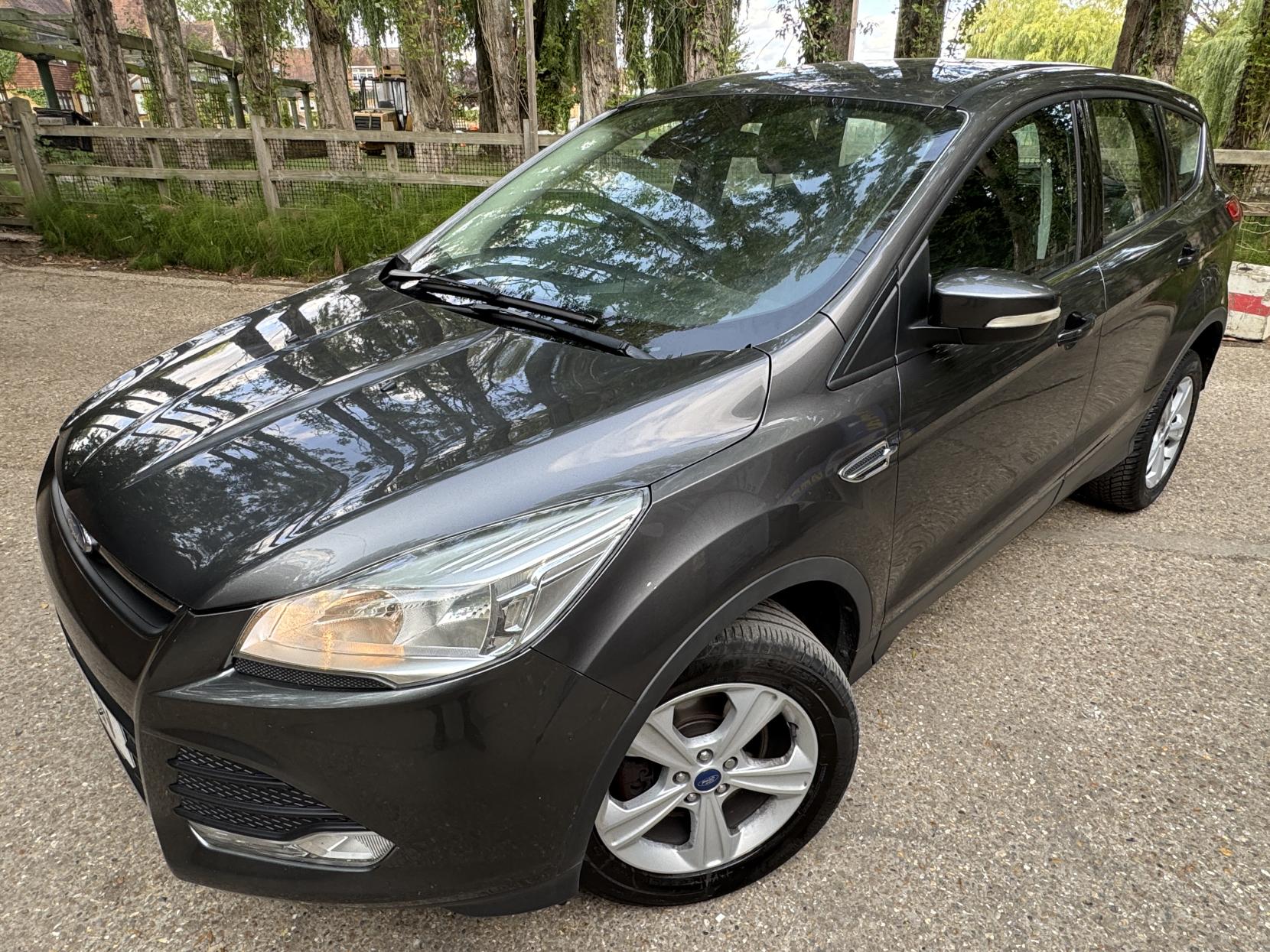 Ford Kuga 2.0 TDCi Zetec SUV 5dr Diesel Powershift AWD Euro 6 (s/s) (150 ps)