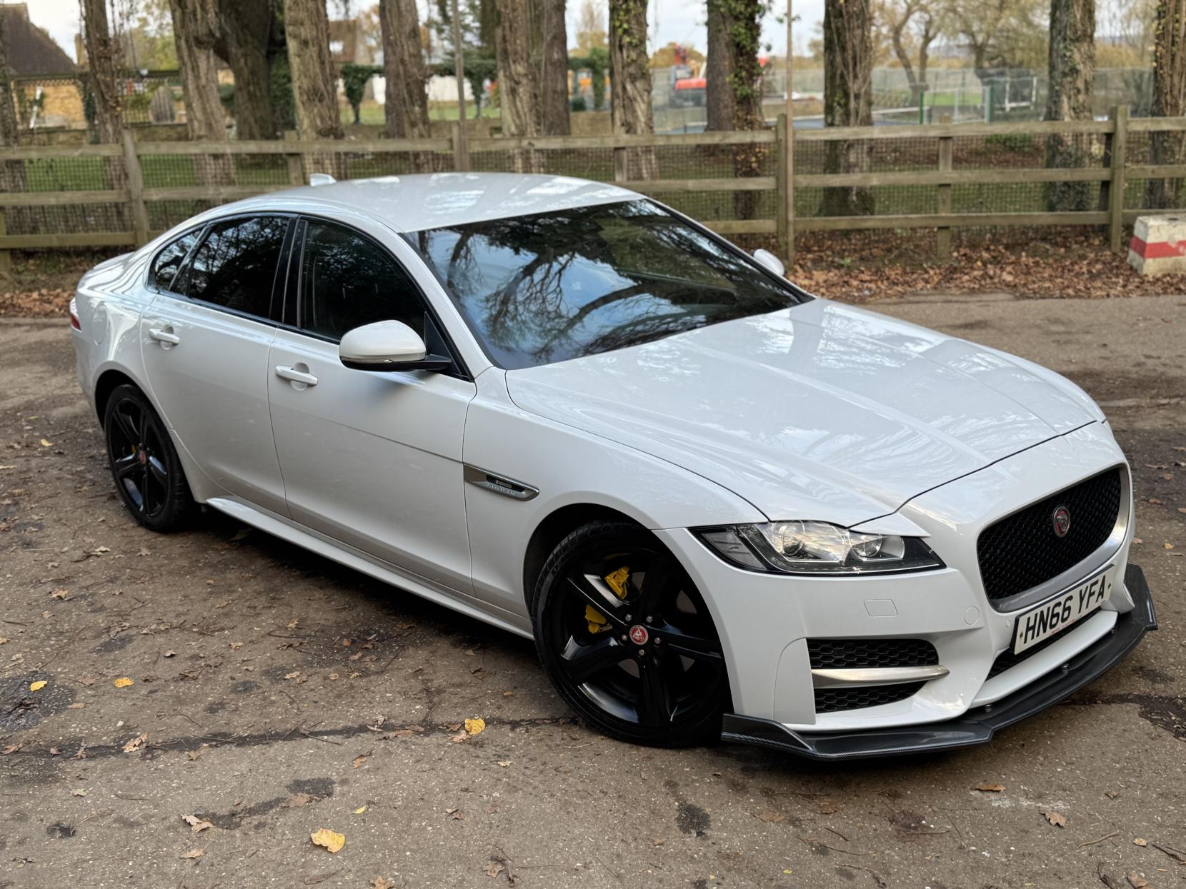 Jaguar XF 2.0d R-Sport Saloon 4dr Diesel Auto Euro 6 (s/s) (180 ps)