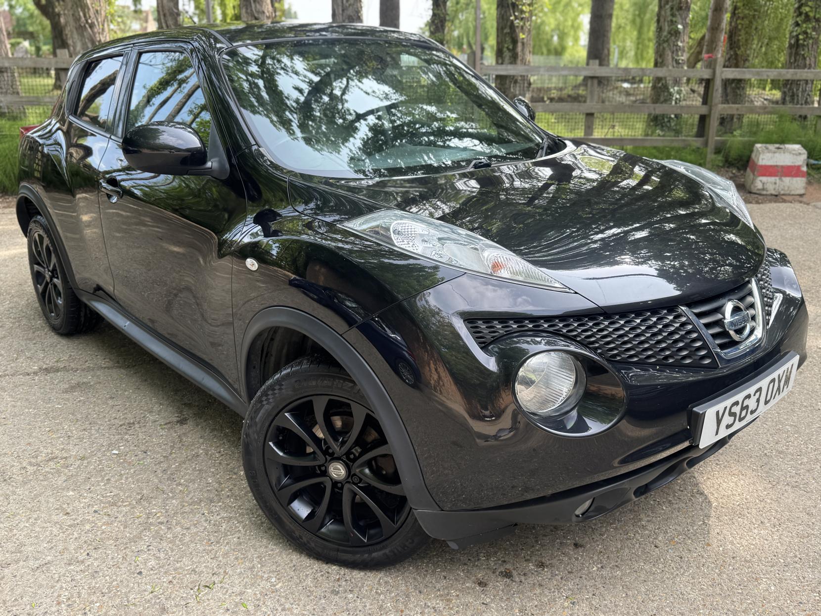 Nissan Juke 1.6 Tekna SUV 5dr Petrol Manual Euro 5 (s/s) (117 ps)