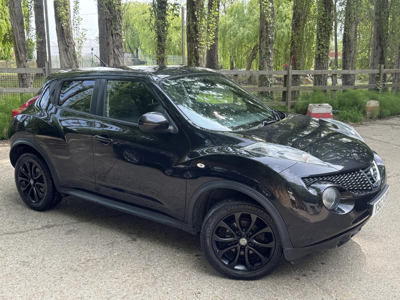 Nissan Juke 1.6 Tekna SUV 5dr Petrol Manual Euro 5 (s/s) (117 ps)