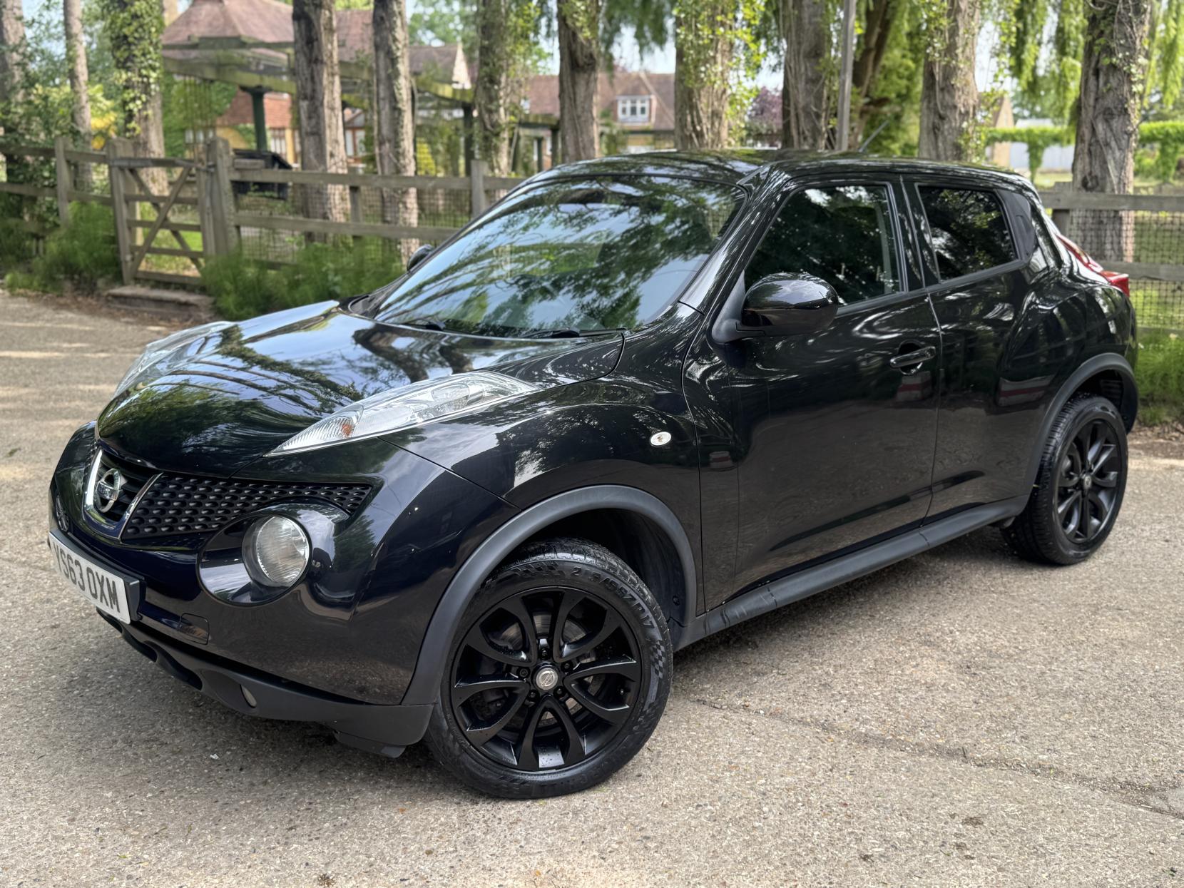 Nissan Juke 1.6 Tekna SUV 5dr Petrol Manual Euro 5 (s/s) (117 ps)