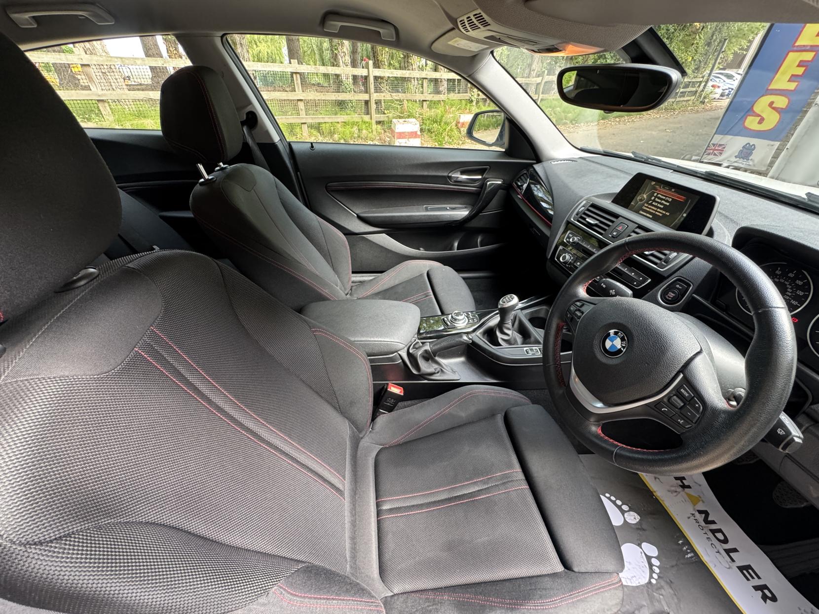BMW 1 Series 1.5 118i Sport Hatchback 3dr Petrol Manual Euro 6 (s/s) (136 ps)