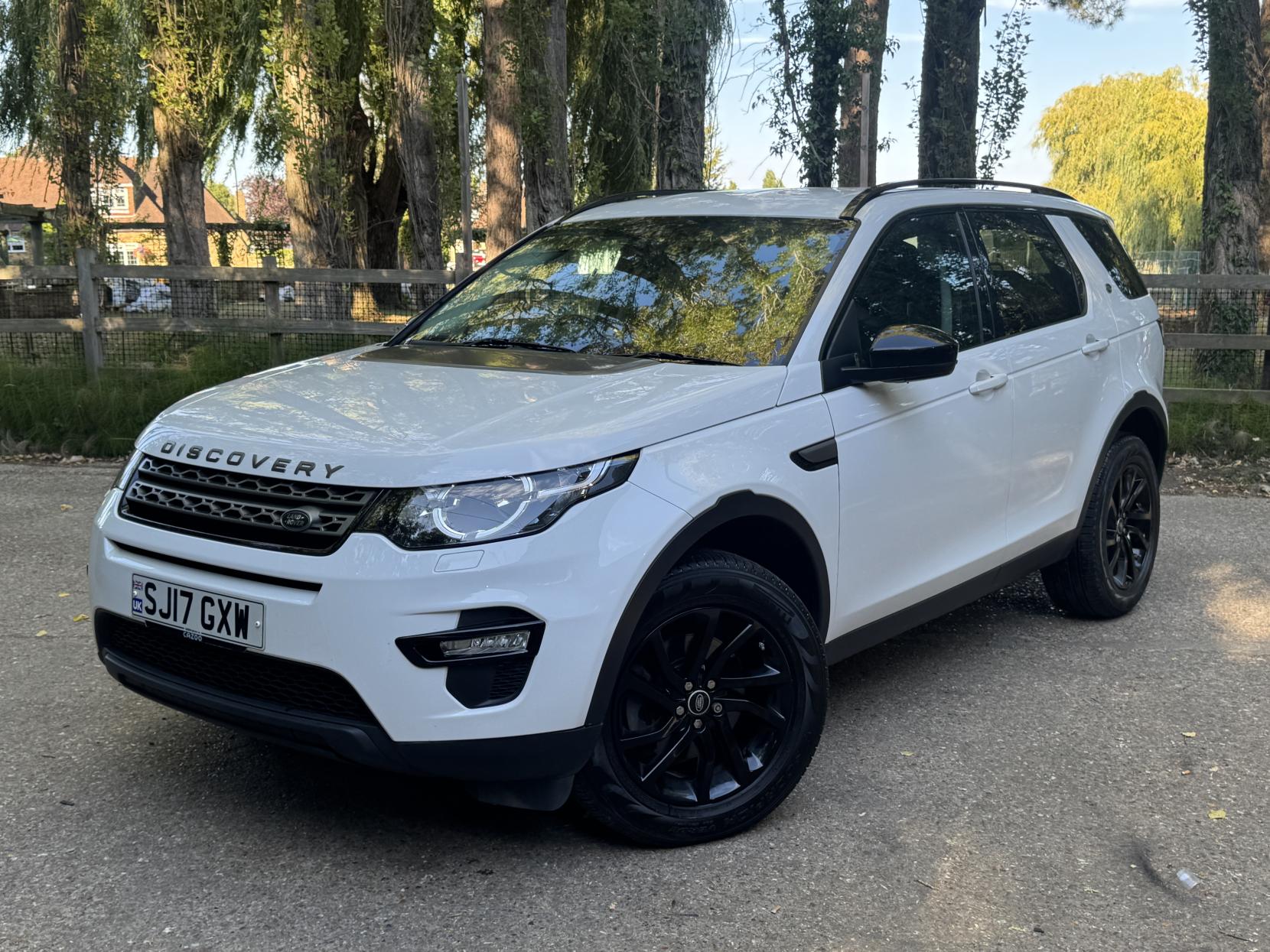 Land Rover Discovery Sport 2.0 TD4 Pure Edition SUV 5dr Diesel Manual 4WD Euro 6 (s/s) (5 Seat) (150 ps)