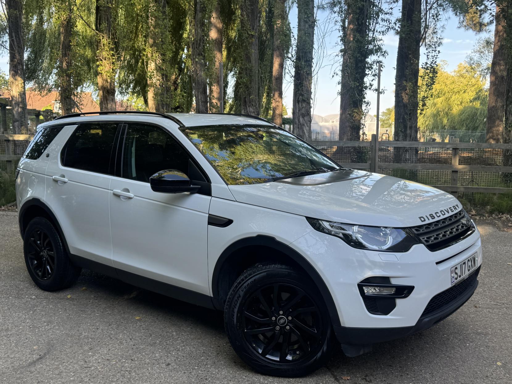 Land Rover Discovery Sport 2.0 TD4 Pure Edition SUV 5dr Diesel Manual 4WD Euro 6 (s/s) (5 Seat) (150 ps)