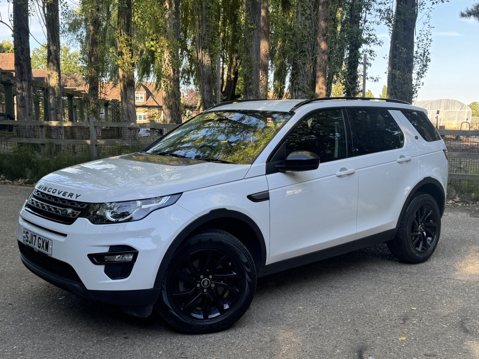Land Rover Discovery Sport 2.0 TD4 Pure Edition SUV 5dr Diesel Manual 4WD Euro 6 (s/s) (5 Seat) (150 ps)