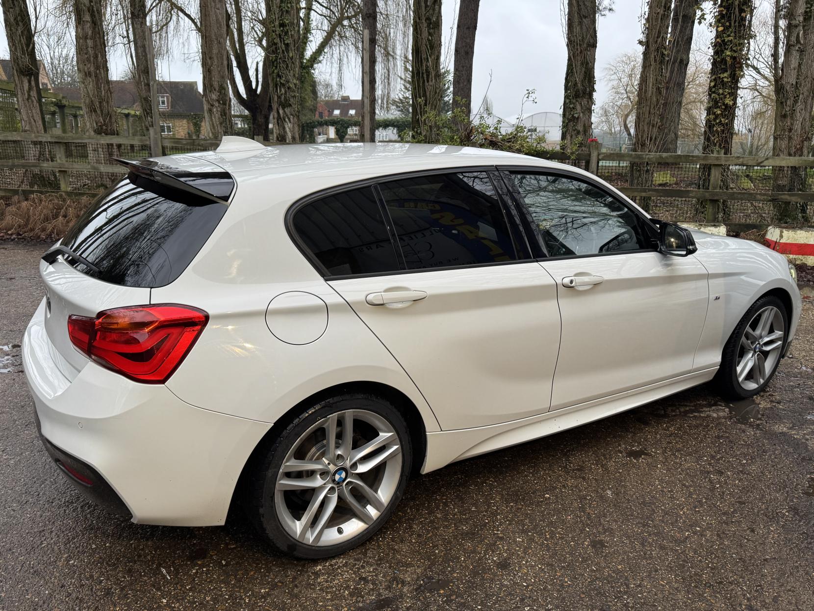 BMW 1 Series 1.5 118i M Sport Hatchback 5dr Petrol Manual Euro 6 (s/s) (136 ps)