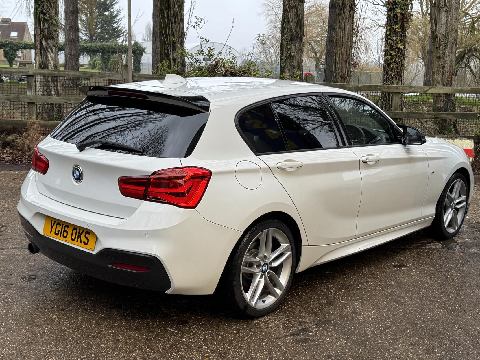 BMW 1 Series 1.5 118i M Sport Hatchback 5dr Petrol Manual Euro 6 (s/s) (136 ps)