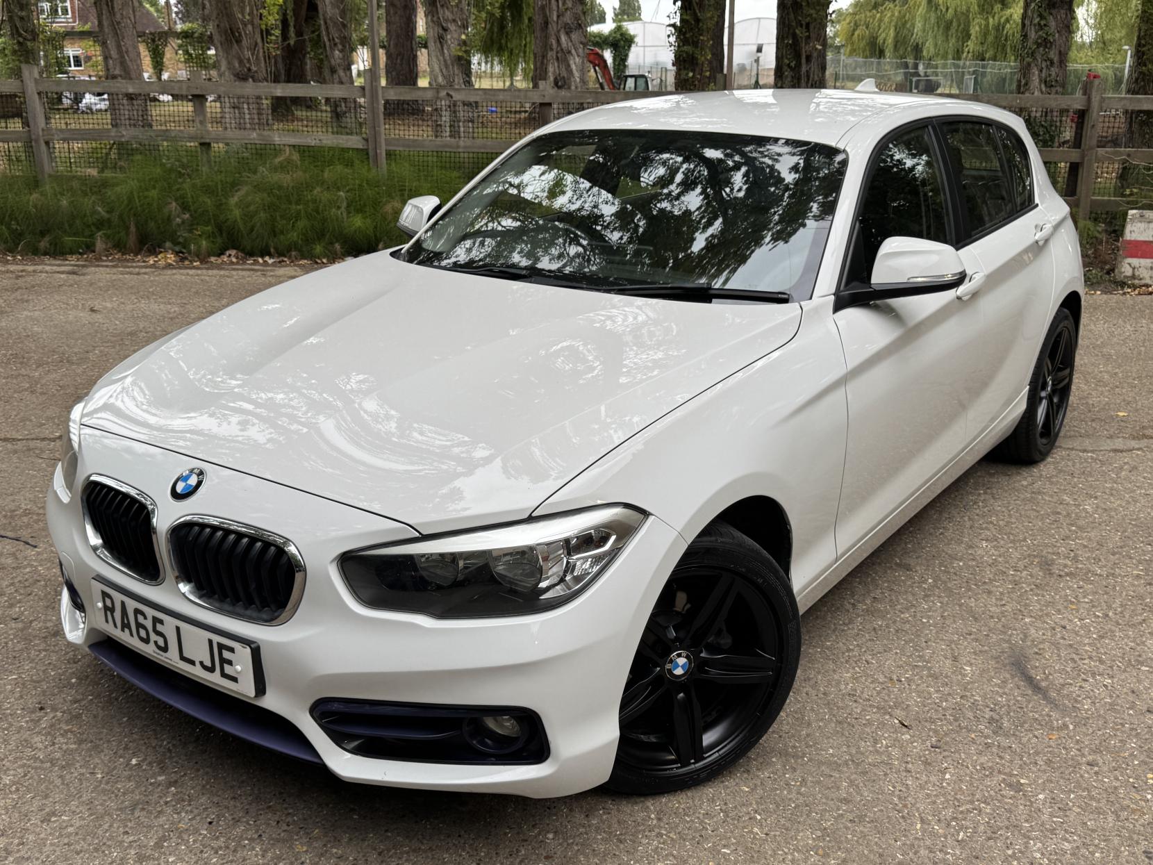 BMW 1 Series 1.5 118i Sport Hatchback 5dr Petrol Manual Euro 6 (s/s) (136 ps)