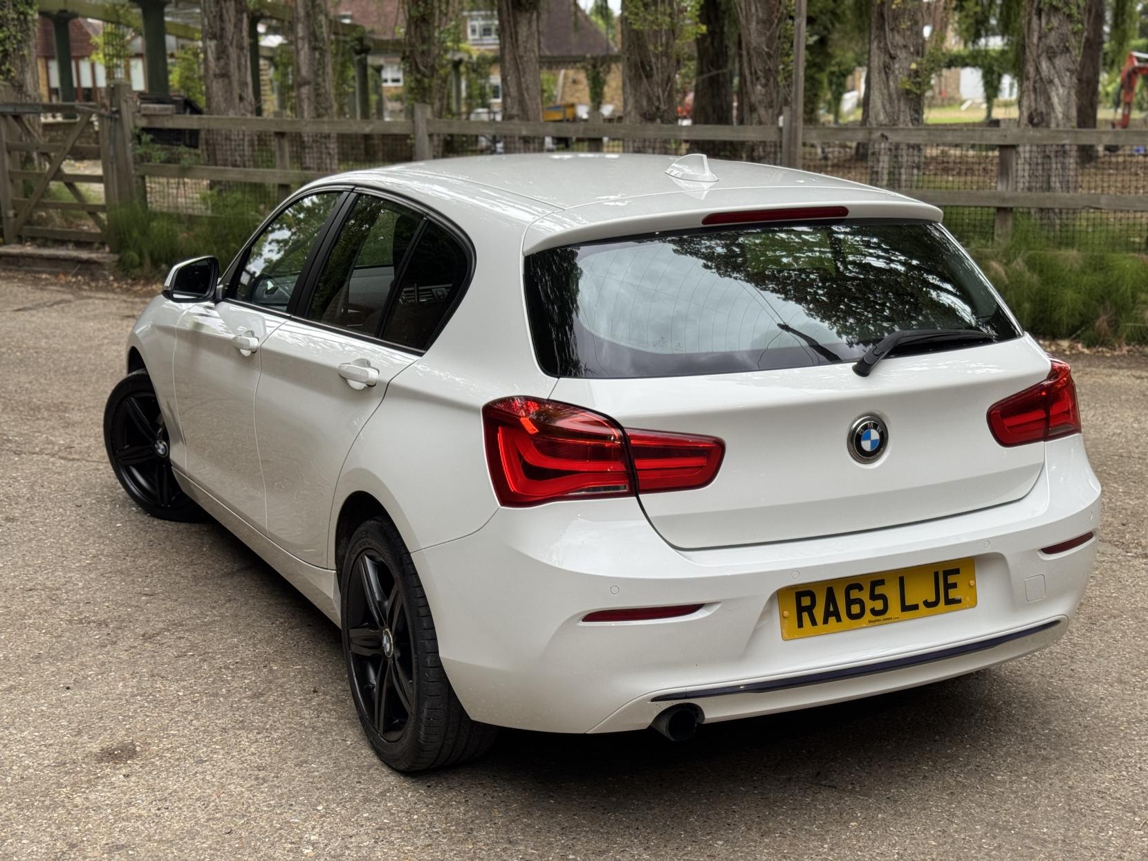 BMW 1 Series 1.5 118i Sport Hatchback 5dr Petrol Manual Euro 6 (s/s) (136 ps)