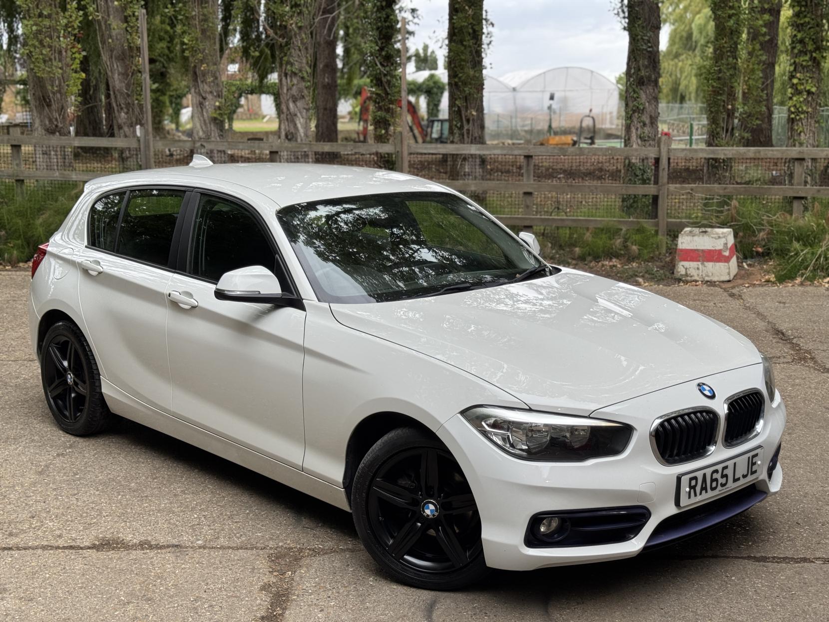 BMW 1 Series 1.5 118i Sport Hatchback 5dr Petrol Manual Euro 6 (s/s) (136 ps)