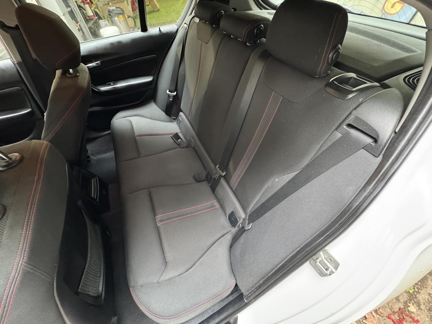 BMW 1 Series 1.5 118i Sport Hatchback 5dr Petrol Manual Euro 6 (s/s) (136 ps)