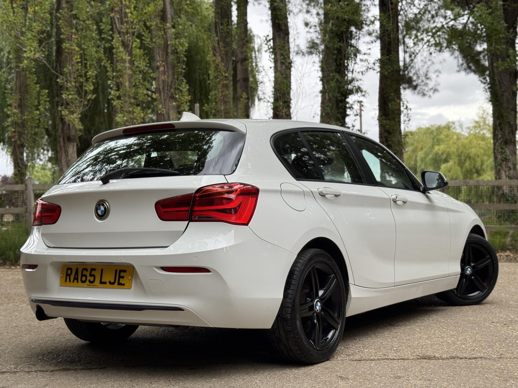 BMW 1 Series 1.5 118i Sport Hatchback 5dr Petrol Manual Euro 6 (s/s) (136 ps)