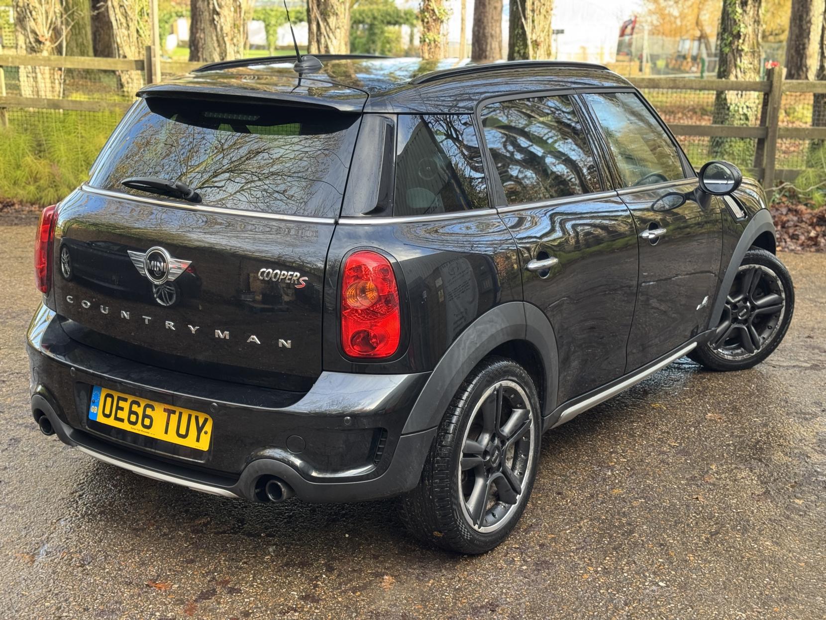 MINI Countryman 1.6 Cooper S SUV 5dr Petrol Manual ALL4 Euro 5 (s/s) (184 ps)