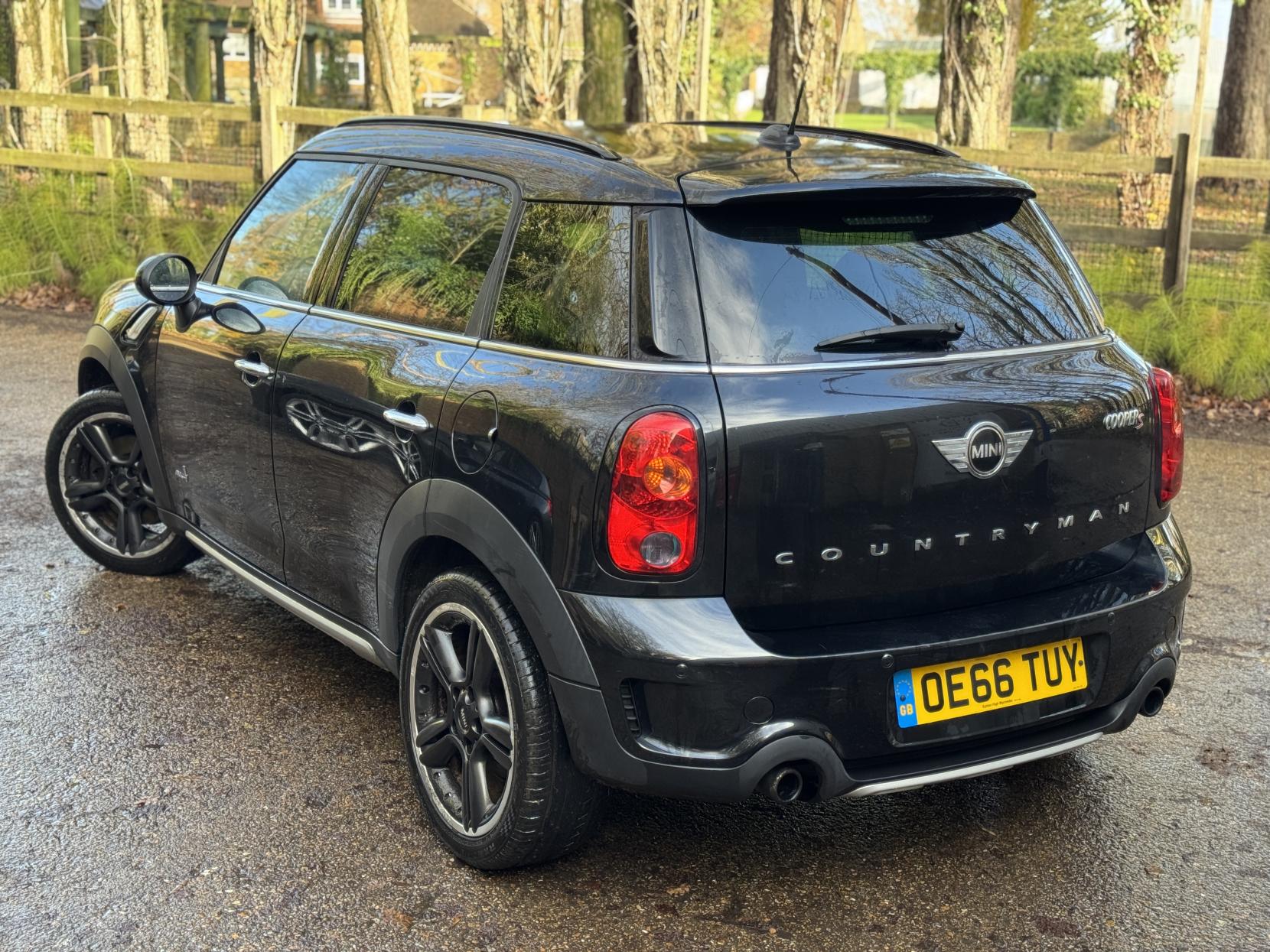 MINI Countryman 1.6 Cooper S SUV 5dr Petrol Manual ALL4 Euro 5 (s/s) (184 ps)