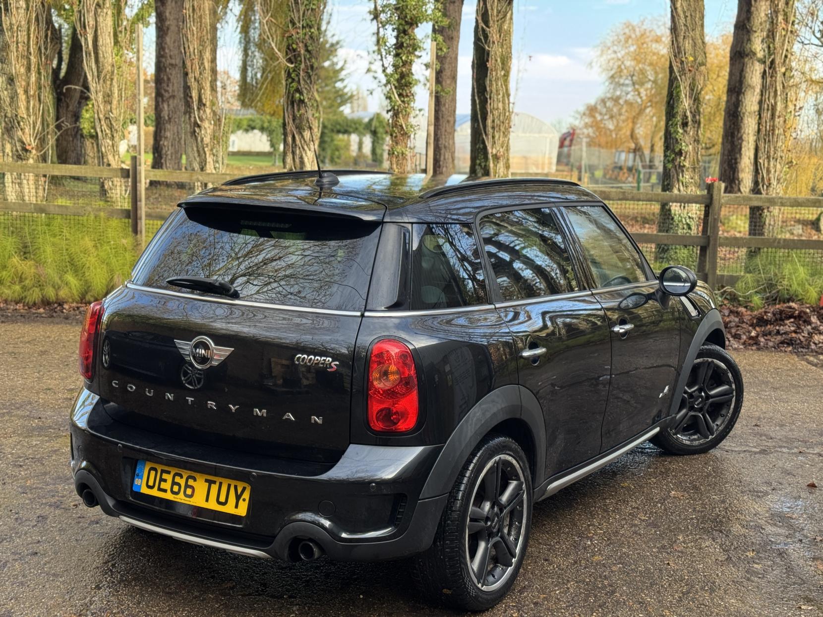 MINI Countryman 1.6 Cooper S SUV 5dr Petrol Manual ALL4 Euro 5 (s/s) (184 ps)