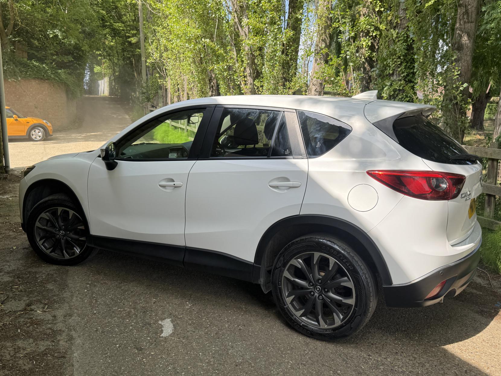 Mazda CX-5 2.2 SKYACTIV-D Sport Nav SUV 5dr Diesel Auto 4WD Euro 6 (s/s) (175 ps)