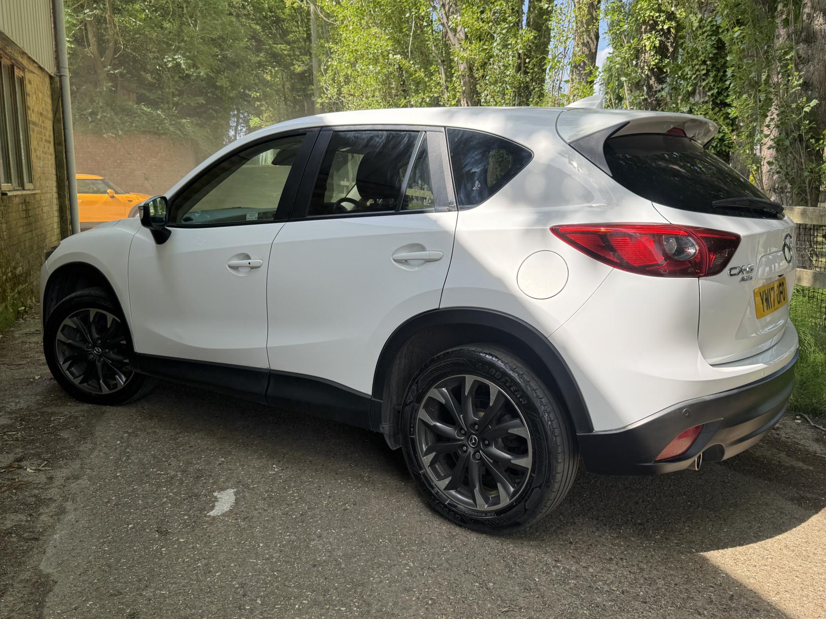 Mazda CX-5 2.2 SKYACTIV-D Sport Nav SUV 5dr Diesel Auto 4WD Euro 6 (s/s) (175 ps)