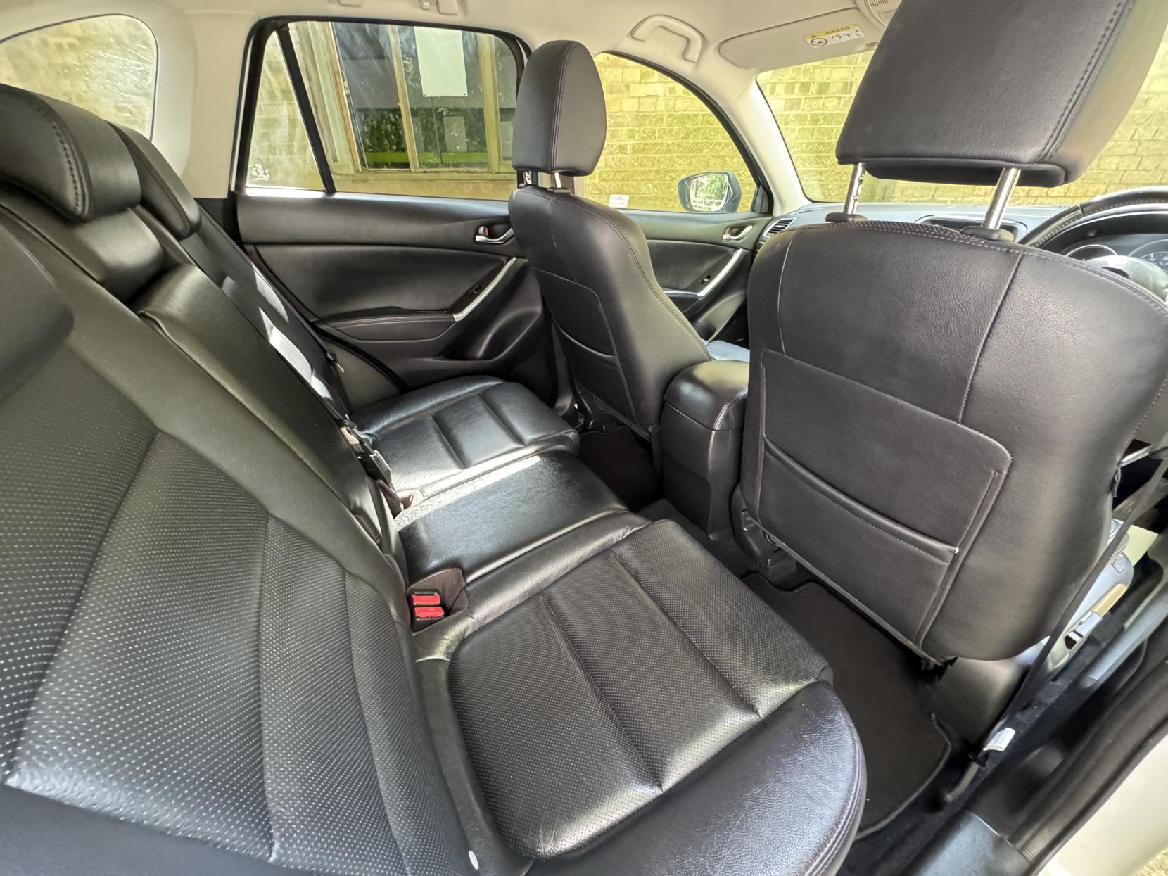 Mazda CX-5 2.2 SKYACTIV-D Sport Nav SUV 5dr Diesel Auto 4WD Euro 6 (s/s) (175 ps)